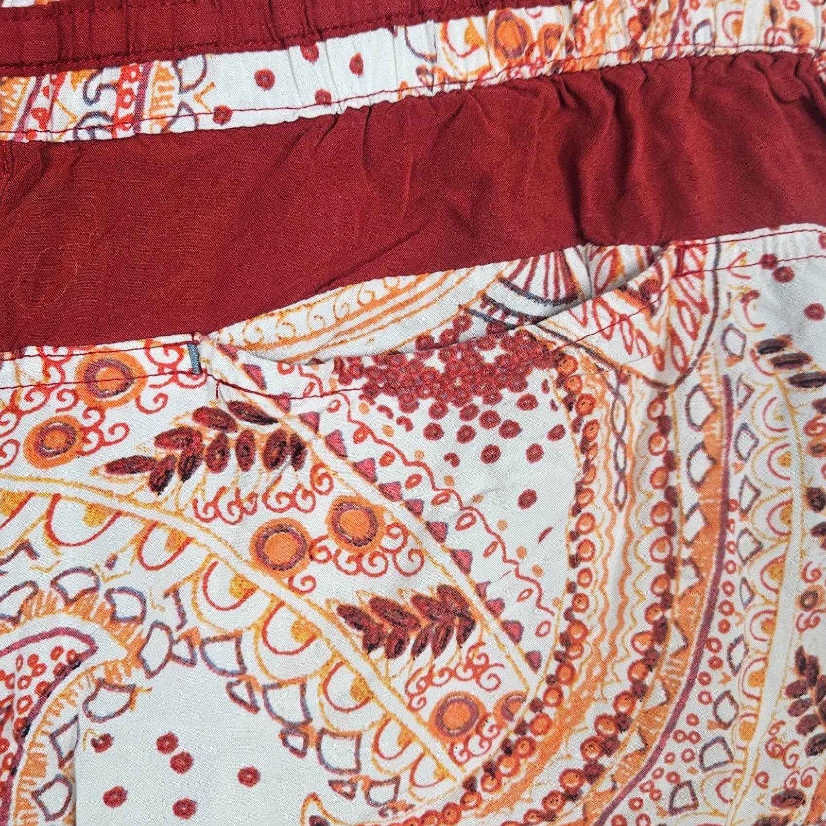 Anthropologie Hei Hei Red White Paisley Pull-On Short S Womens Cotton Medium Stretch Casual Modern - Size 28" / US 6 / IT 42 - 6 Thumbnail
