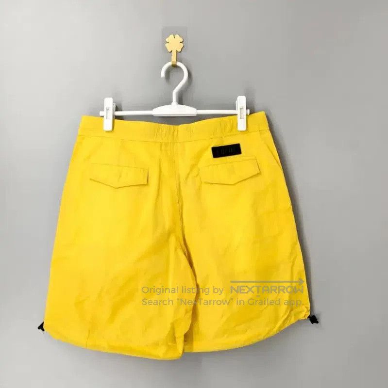 Dior Dior Men’s Yellow Shorts in Size S . Size US 27 - 2 Thumbnail