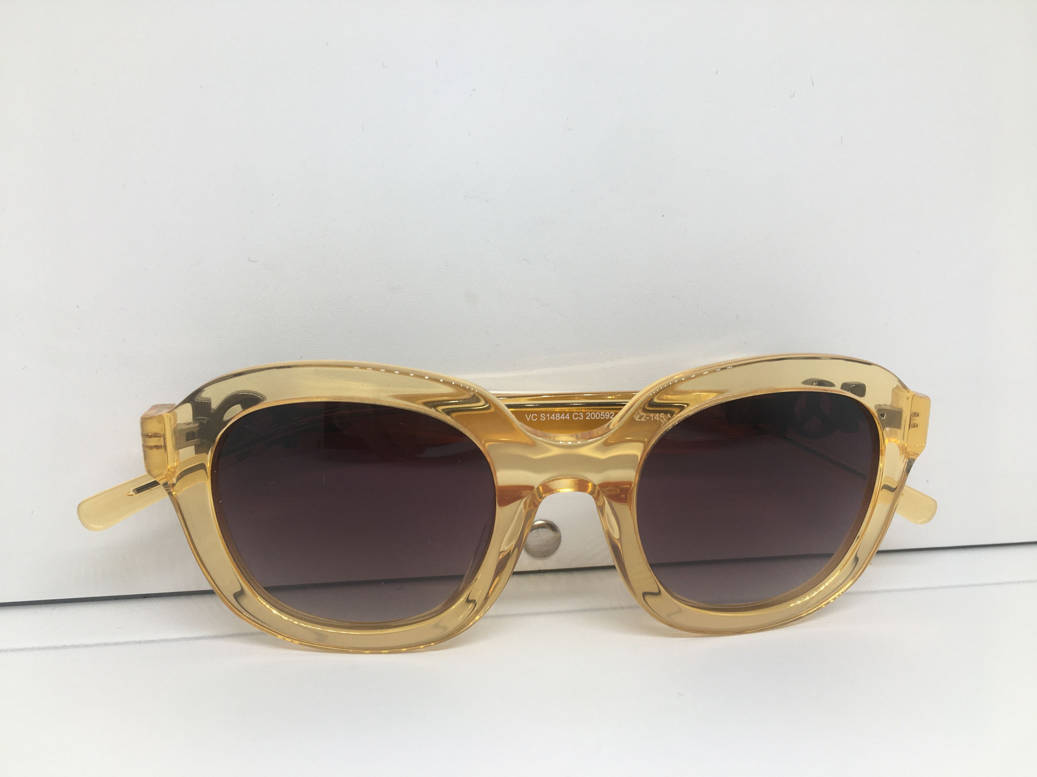 Other Vincent Chase vc Woman Sunglasses Frame Size ONE SIZE - 8 Thumbnail