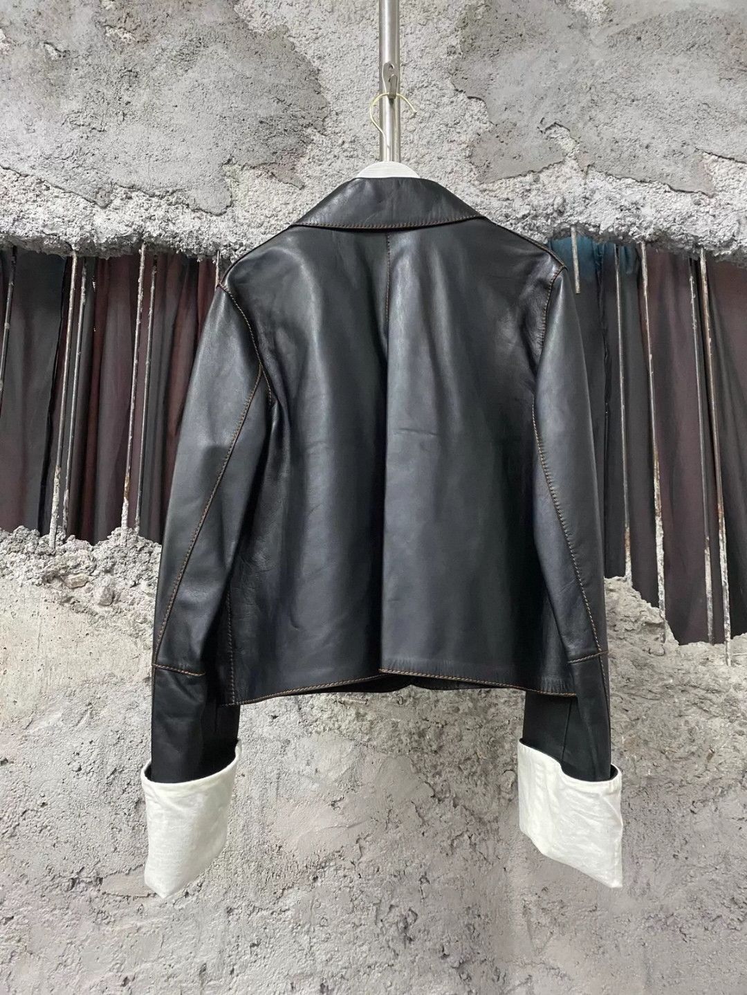 Loewe LOEWE Lambskin Leather Jacket - yw Size XS / US 0-2 / IT 36-38 - 2 Thumbnail