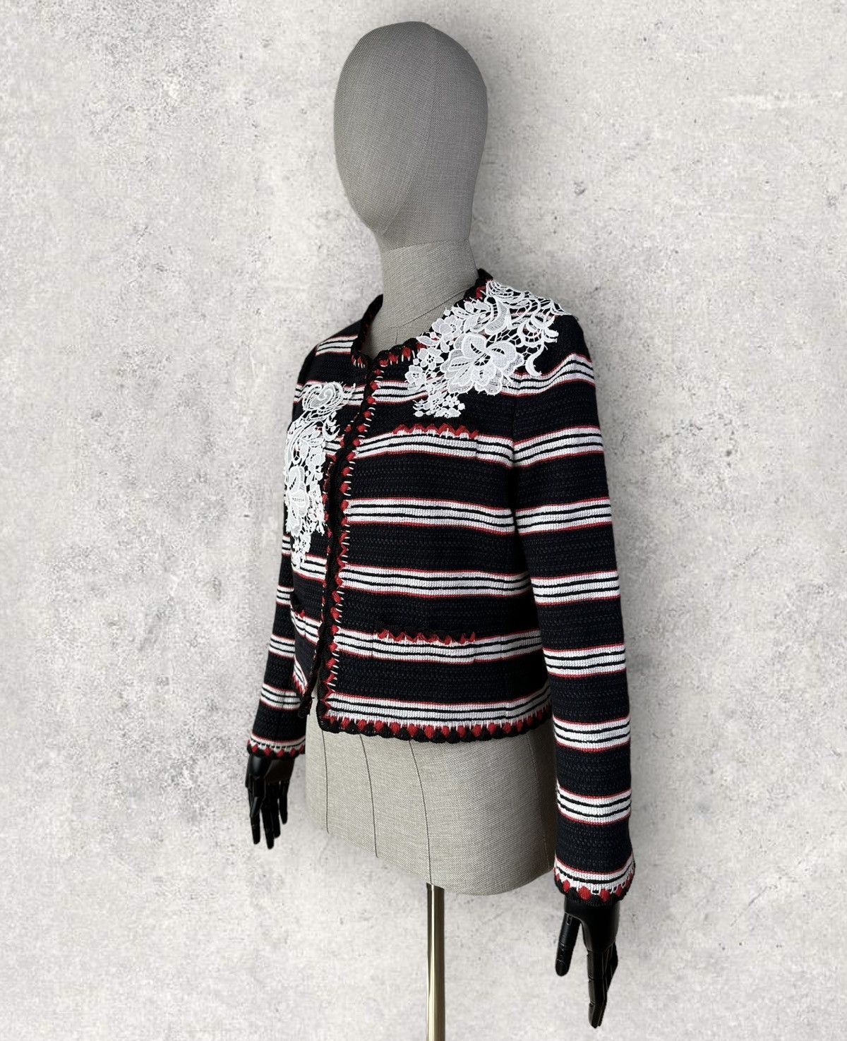 Moschino MOSCHINO BOUTIQUE Tweed Blazer Jacket Lace Embroidery Size M / US 6-8 / IT 42-44 - 8 Thumbnail