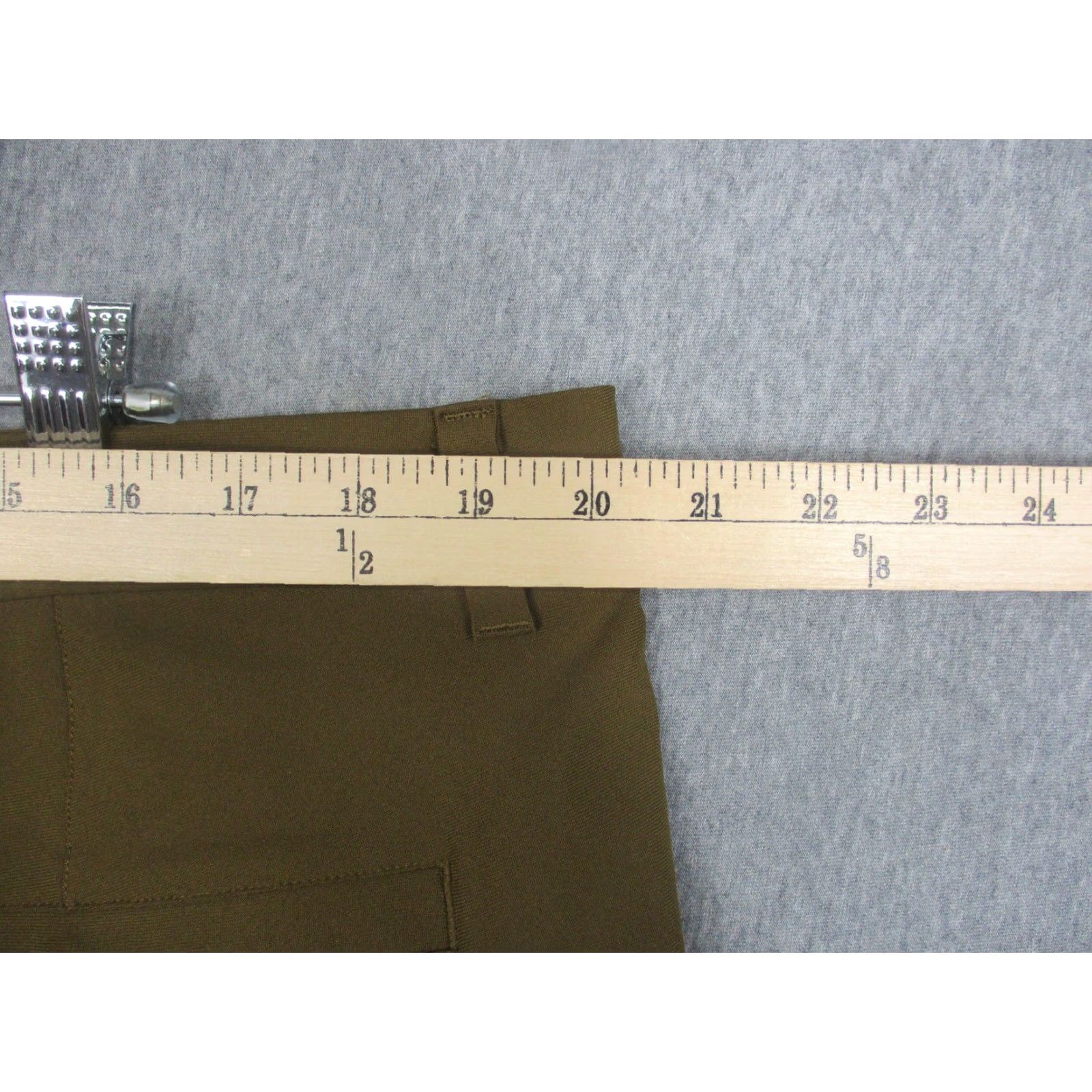 Lululemon Lululemon Mens Pants Slim Tapered Flat Front Chino Green 40 Regular Inseam 30 Pockets Button Logo Size US 40 / EU 56 - 5 Thumbnail