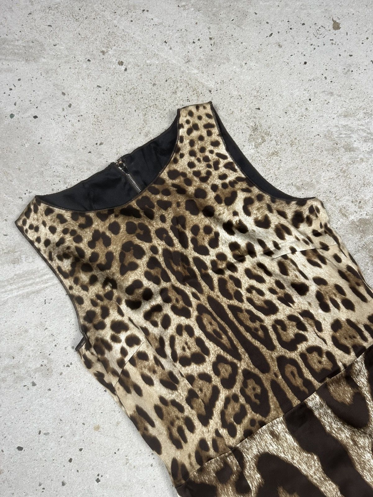 Dolce & Gabbana Dolce & Gabbana Silk Midi Leopard Print Dress Size M / US 6-8 / IT 42-44 - 7 Thumbnail