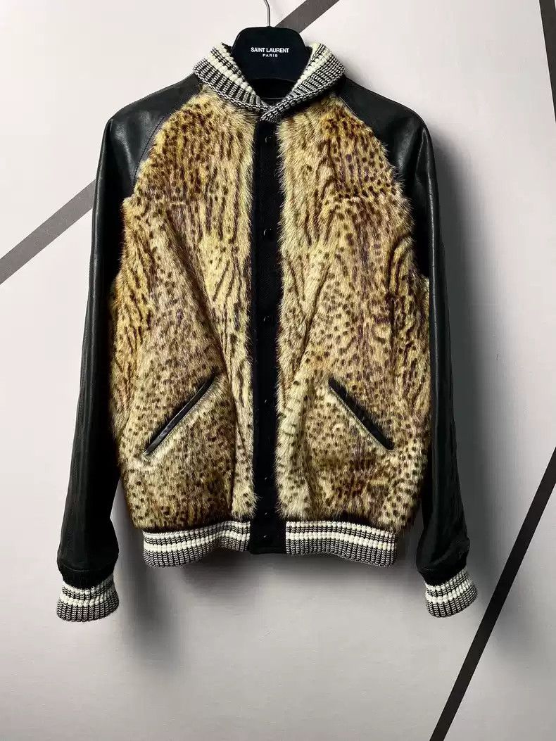 Saint Laurent Paris Saint laurent slp authentic 14 autumn and winter catwalk models dry and lazy fur stitching calfskin Size US S / EU 44-46 / 1 - 1 Thumbnail