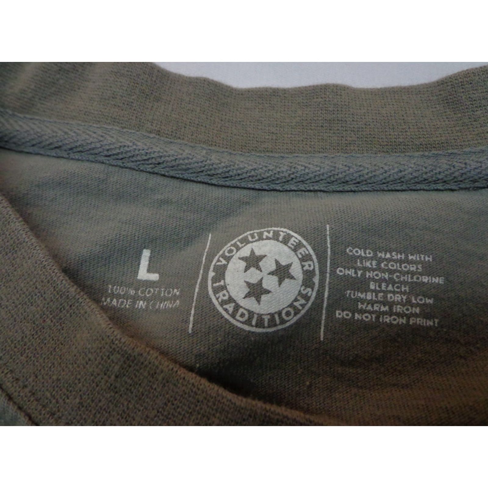 Vintage Volunteer Traditions T-Shirt Pocket Large Brown Crew Neck Short Sleeve Mens Vintage? No. State Pride meets Quality Size US L / EU 52-54 / 3 - 5 Thumbnail
