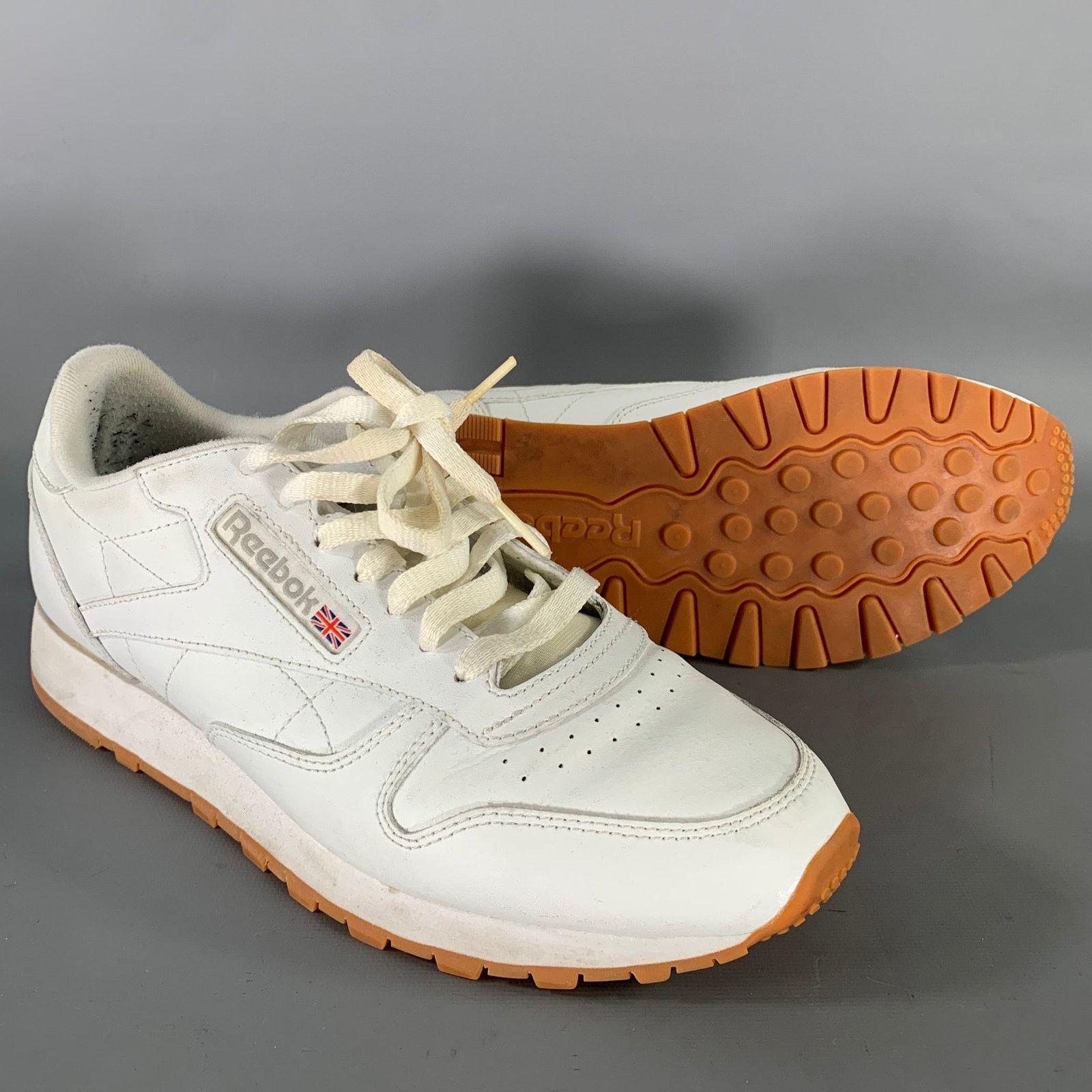 Reebok REEBOK Size 9 White Mixed Patterns Leather Runner Sneakers Size US 9 / EU 42 - 5 Thumbnail