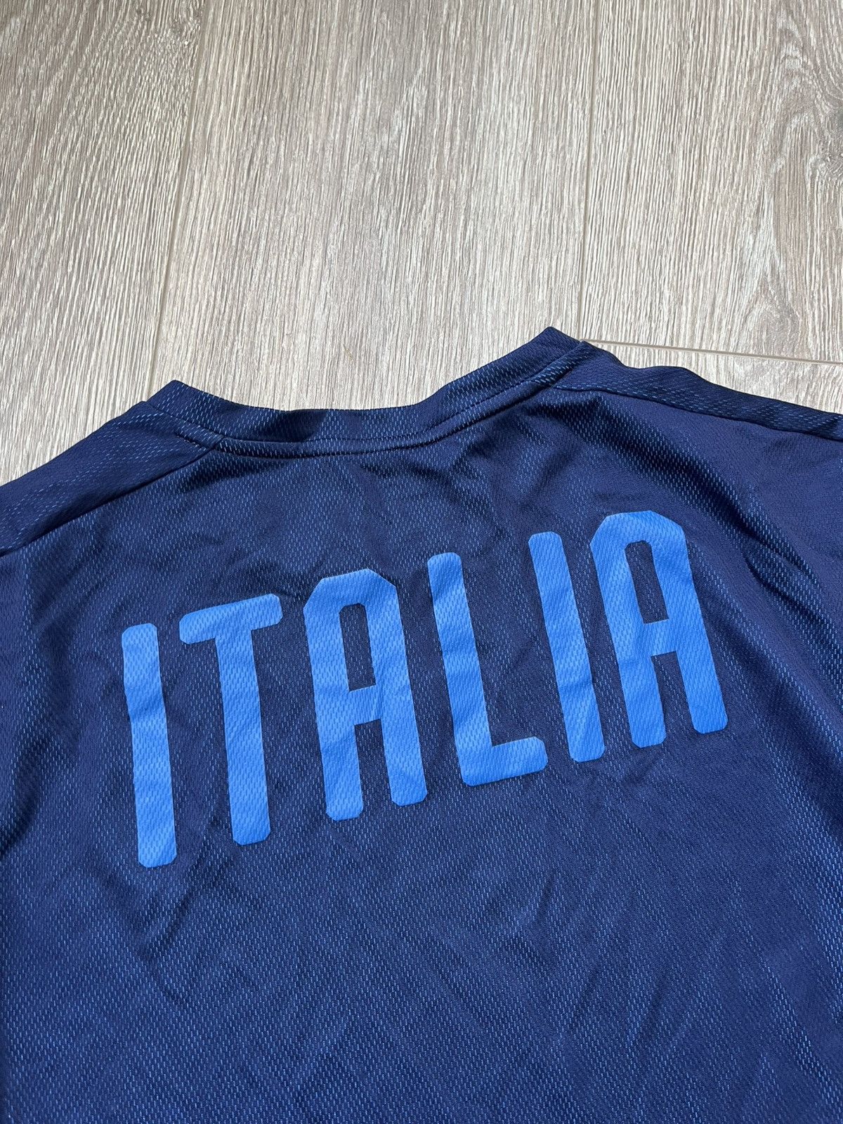 Puma Vintage Puma Italia Jersey Football Shirt Soccer Size US L / EU 52-54 / 3 - 12 Thumbnail