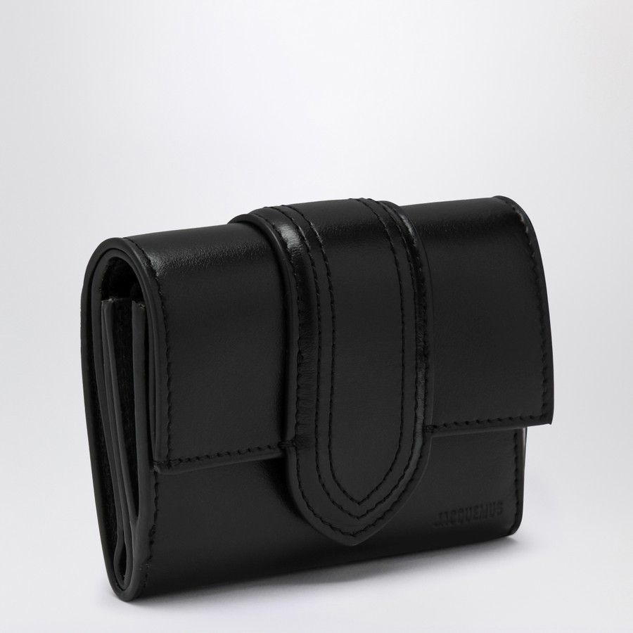 Jacquemus o1d2blof0824 Size: OS / Wallet Le Compact Bambino in Black Size ONE SIZE - 1 Thumbnail