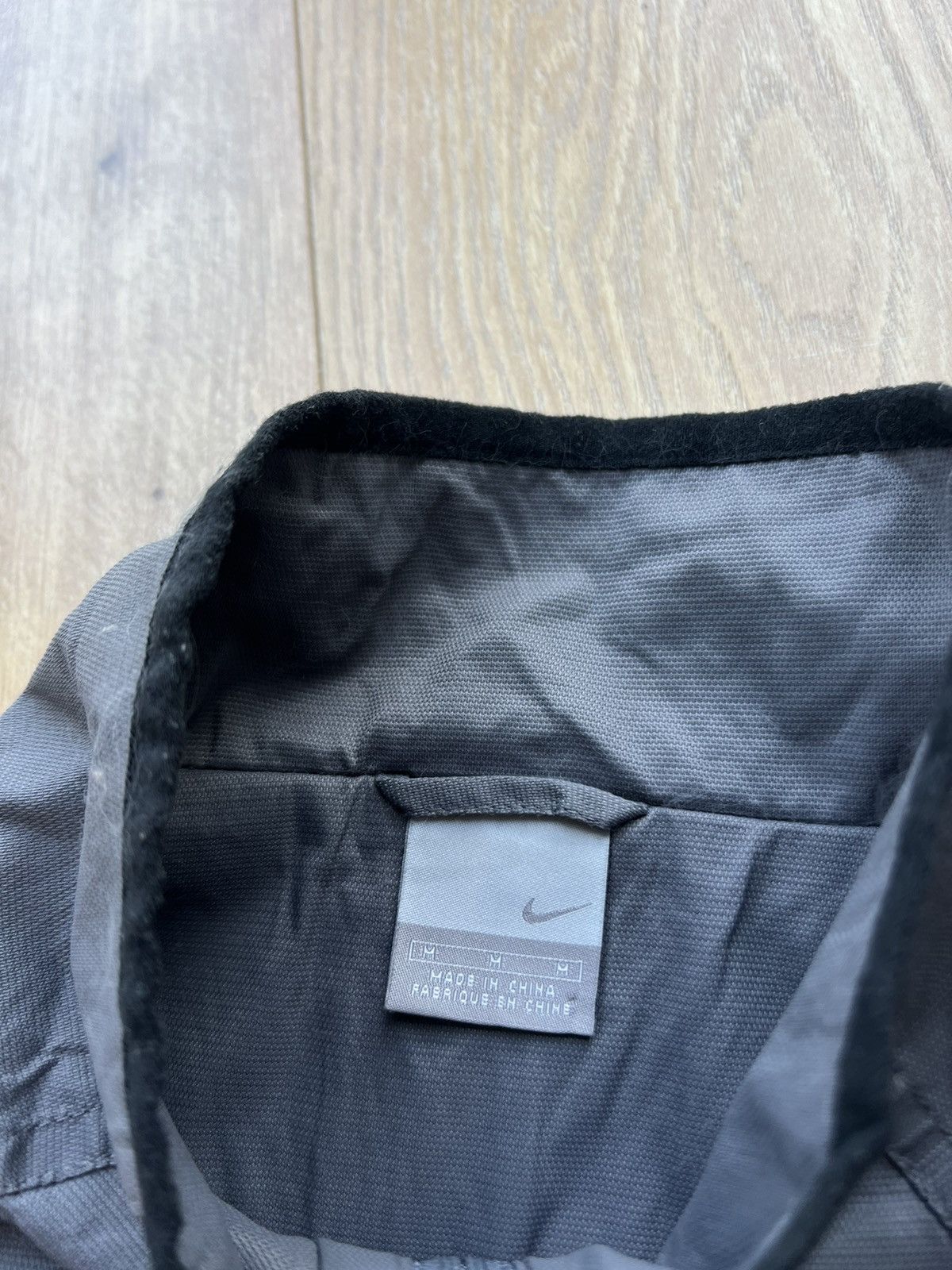 Nike 00’s NIKE SWOOSH LOGO VINTAGE TRACK JACKET Y2K RARE Size US M / EU 48-50 / 2 - 9 Thumbnail