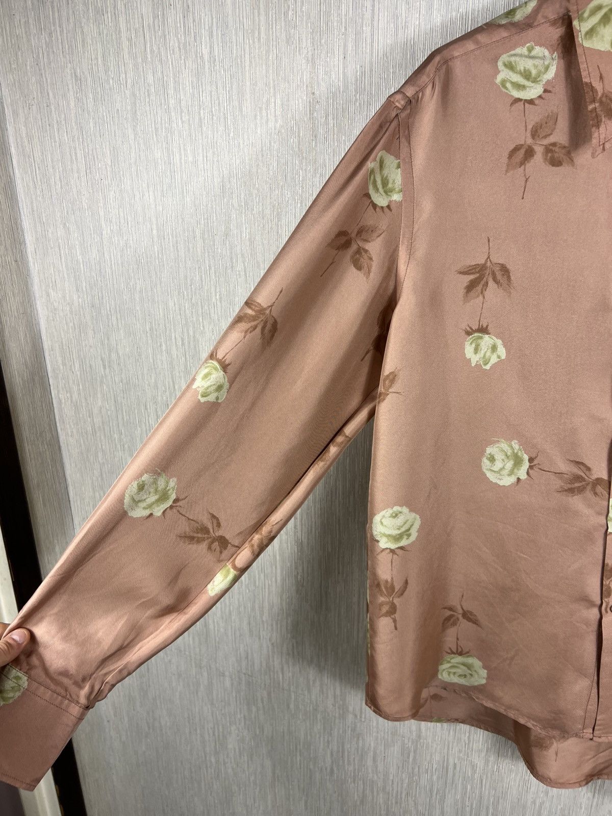 Marni Vintage Marni silk shirt full print white roses button up Size US M / EU 48-50 / 2 - 17 Thumbnail