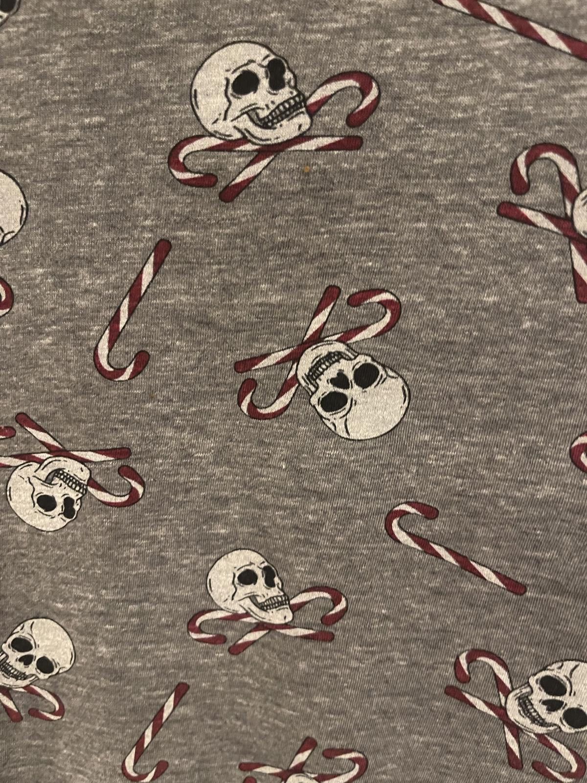 Torrid Torrid Skull & Candycane T-shirt Size XS / US 0-2 / IT 36-38 - 3 Thumbnail