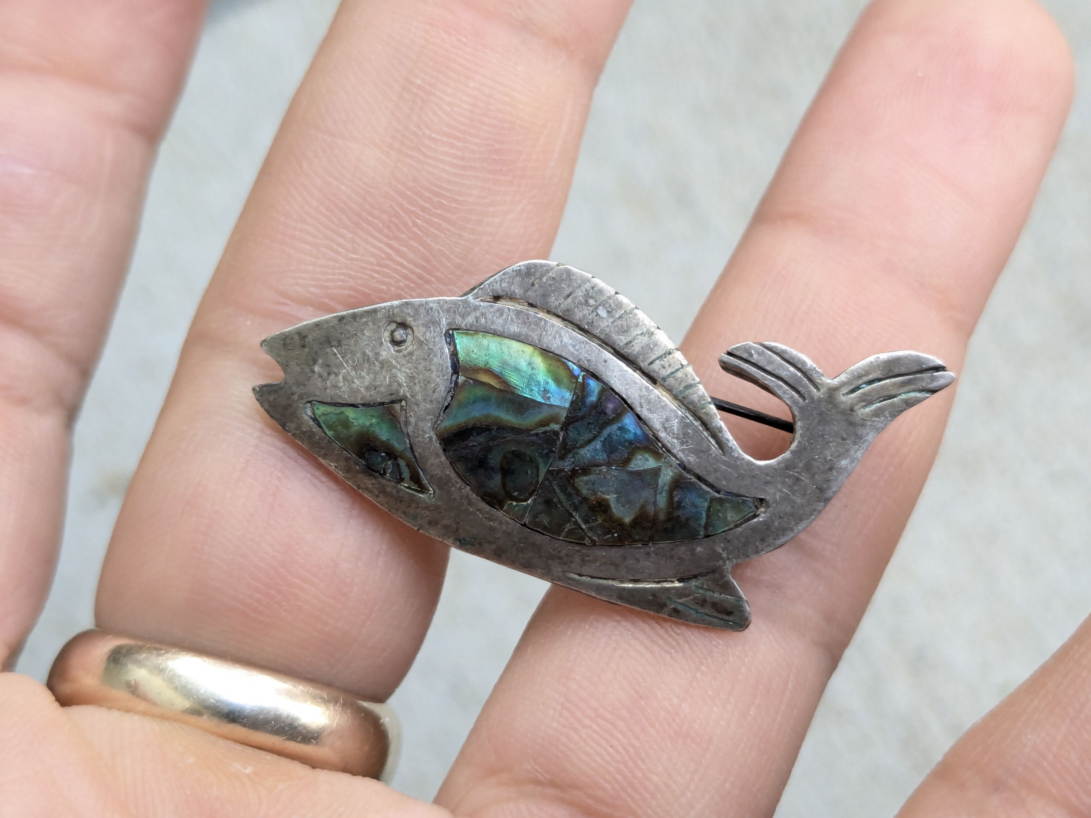 Jewelry × Vintage Vintage Sterling Silver Pin Brooch Fish Modern Abstract Size ONE SIZE - 10 Thumbnail