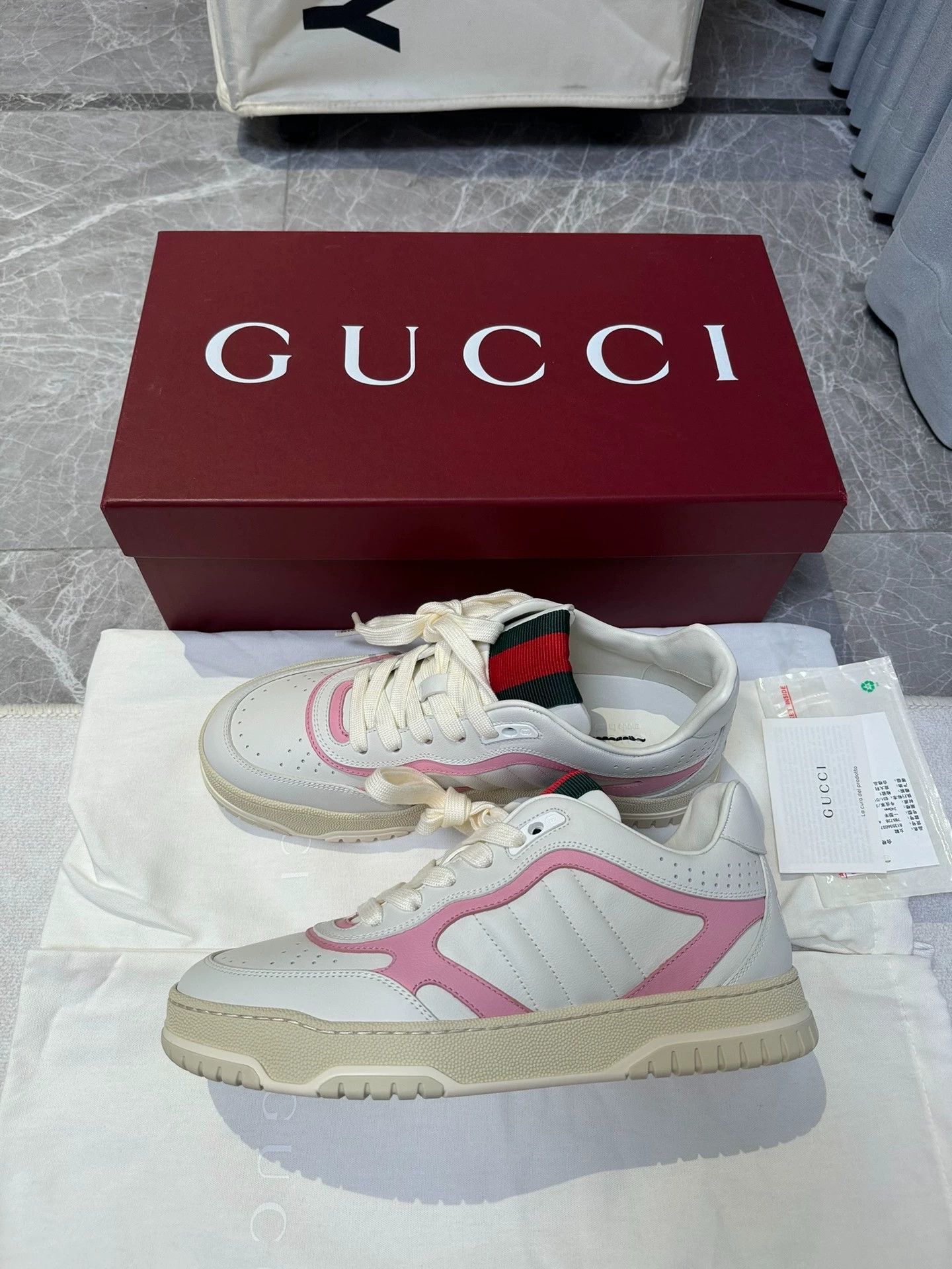 Gucci Gucci Women's Reweb color block white pink sneakers 39 Size US 8.5 / IT 38.5 - 2 Thumbnail