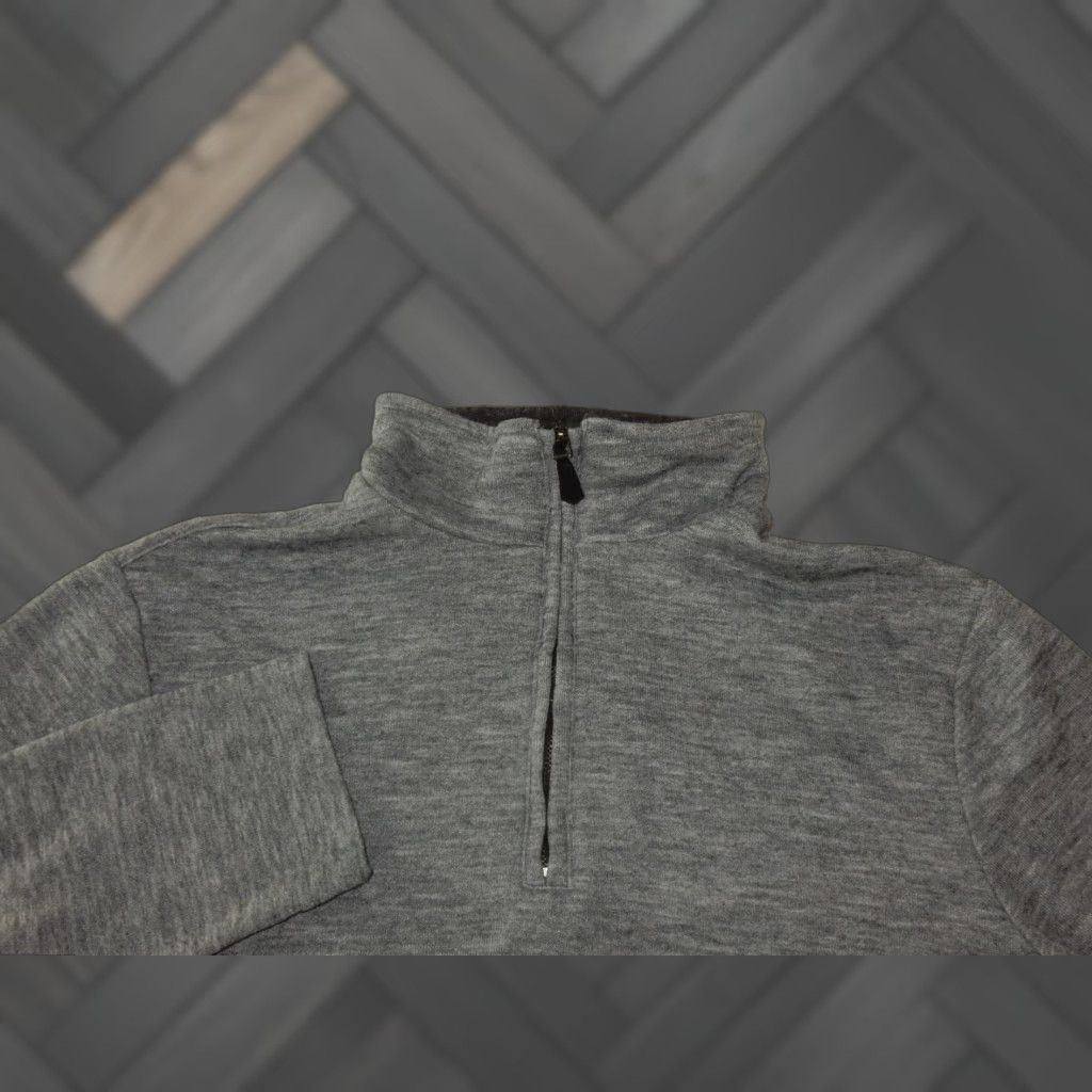 Banana Republic Banana Republic Men Sweater Size M Gray 1/4 Zip Pullover Knit Solid Medium Size US M / EU 48-50 / 2 - 1 Thumbnail