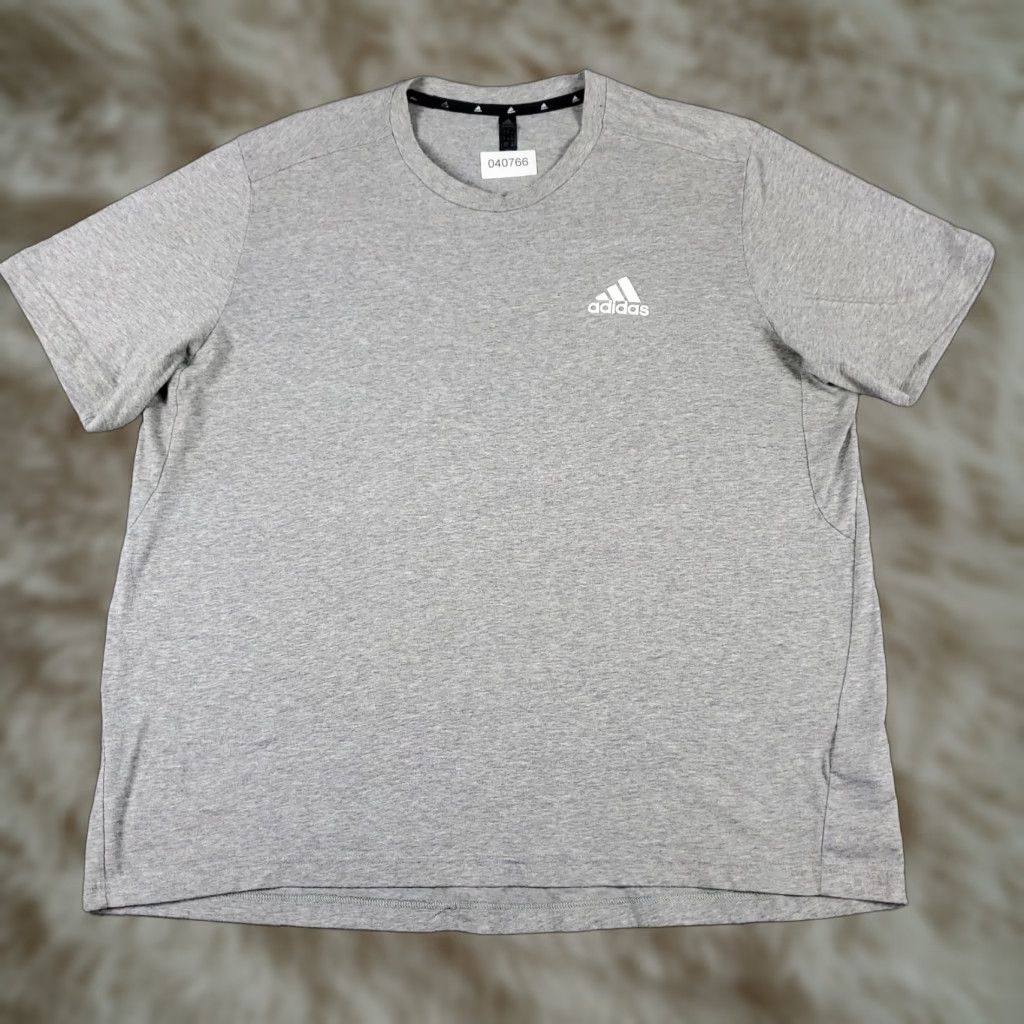 Adidas Adidas Gray Graphic T-Shirt Mens Size XL Casual Short Sleeve Sports Modern Size US XL / EU 56 / 4 - 1 Thumbnail