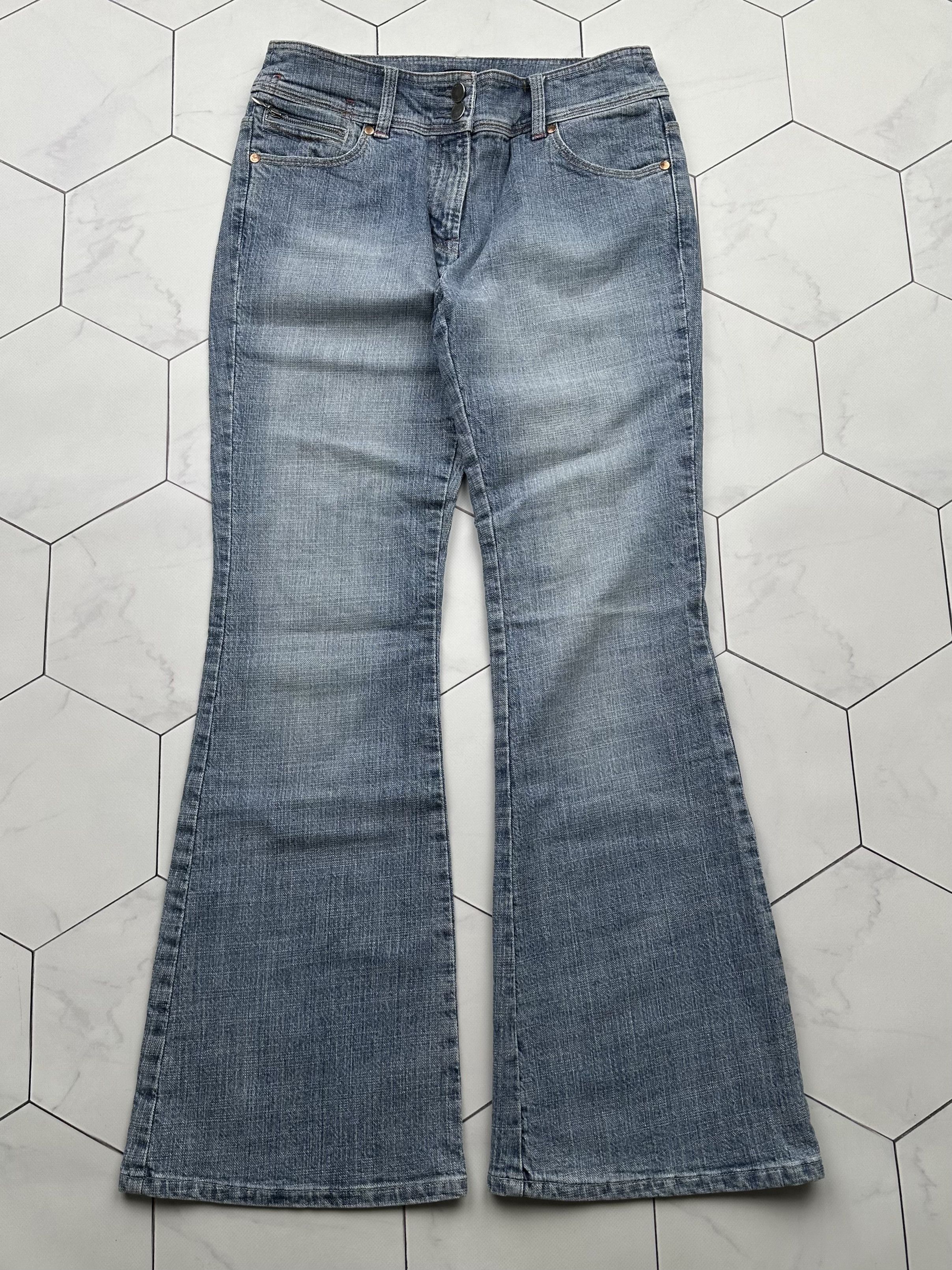 Japanese Brand Vintage Flare Jeans (B513)E2 Size 27" / US 4 / IT 40 - 1 Thumbnail