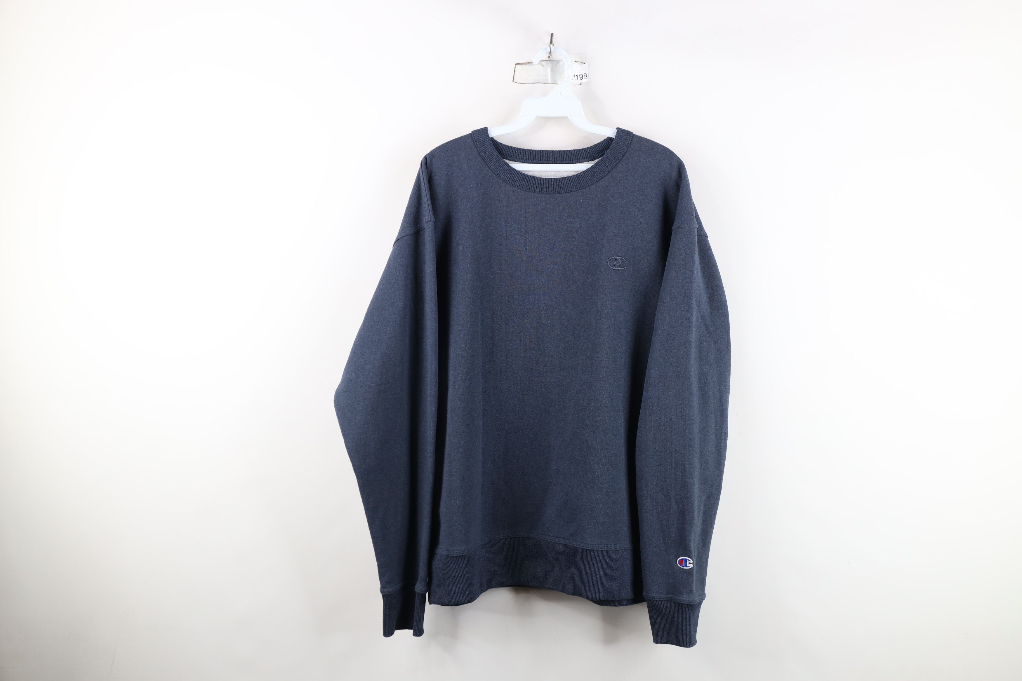 Champion Vintage Champion Monochrome Classic Logo Crewneck Sweatshirt Size US L / EU 52-54 / 3 - 1 Thumbnail