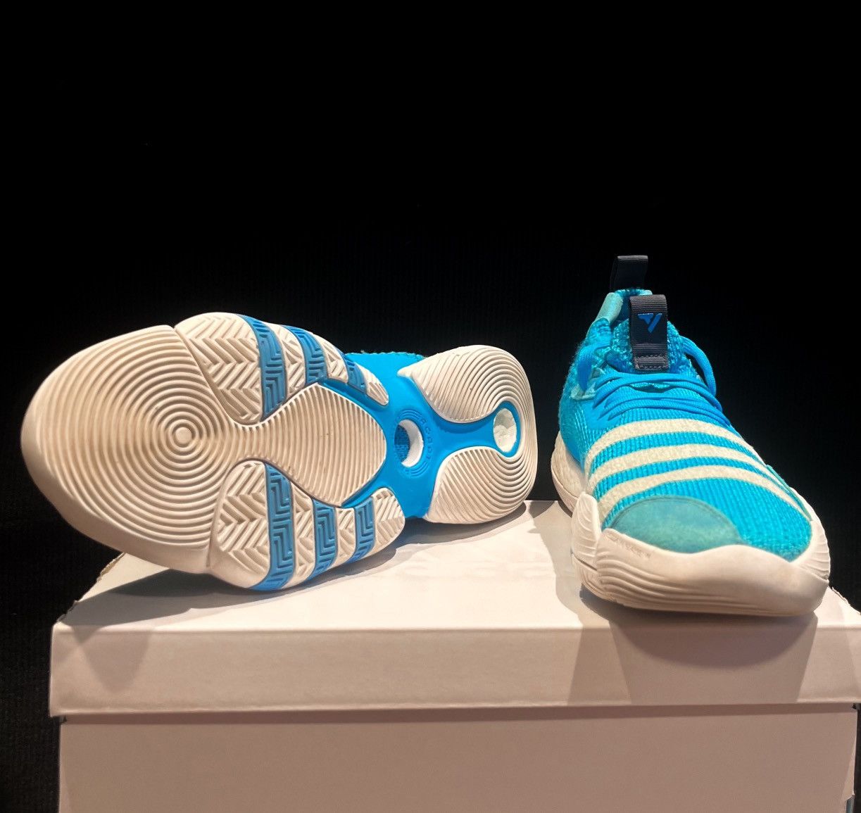 Adidas Adidas 2022 Trae Young 2.0 Size US 11 / EU 44 - 3 Thumbnail