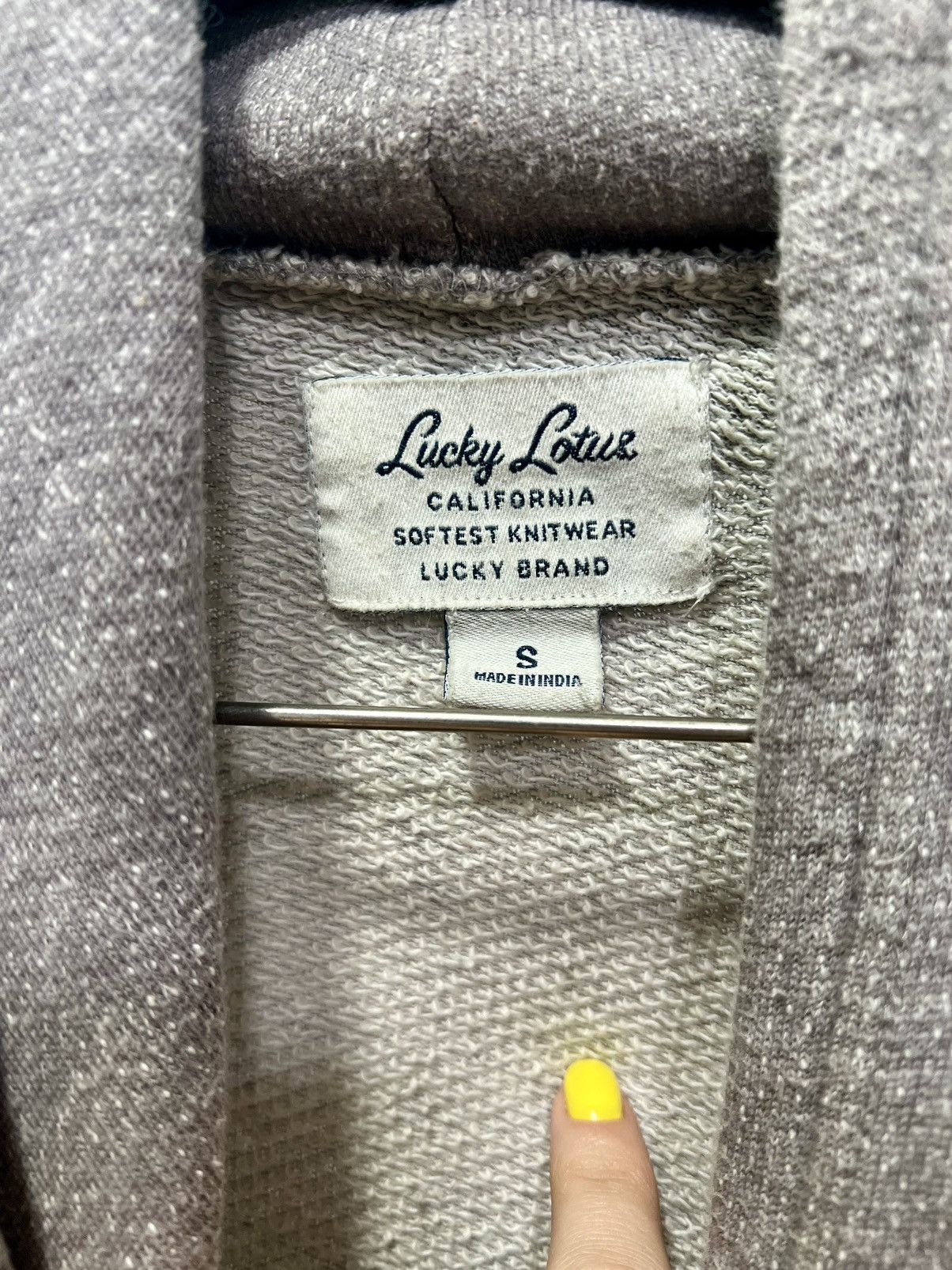 Lucky Brand Lucky Brand Lotus Kangaroo Pocket Long Sleeve Pullover Size S / US 4 / IT 40 - 5 Thumbnail