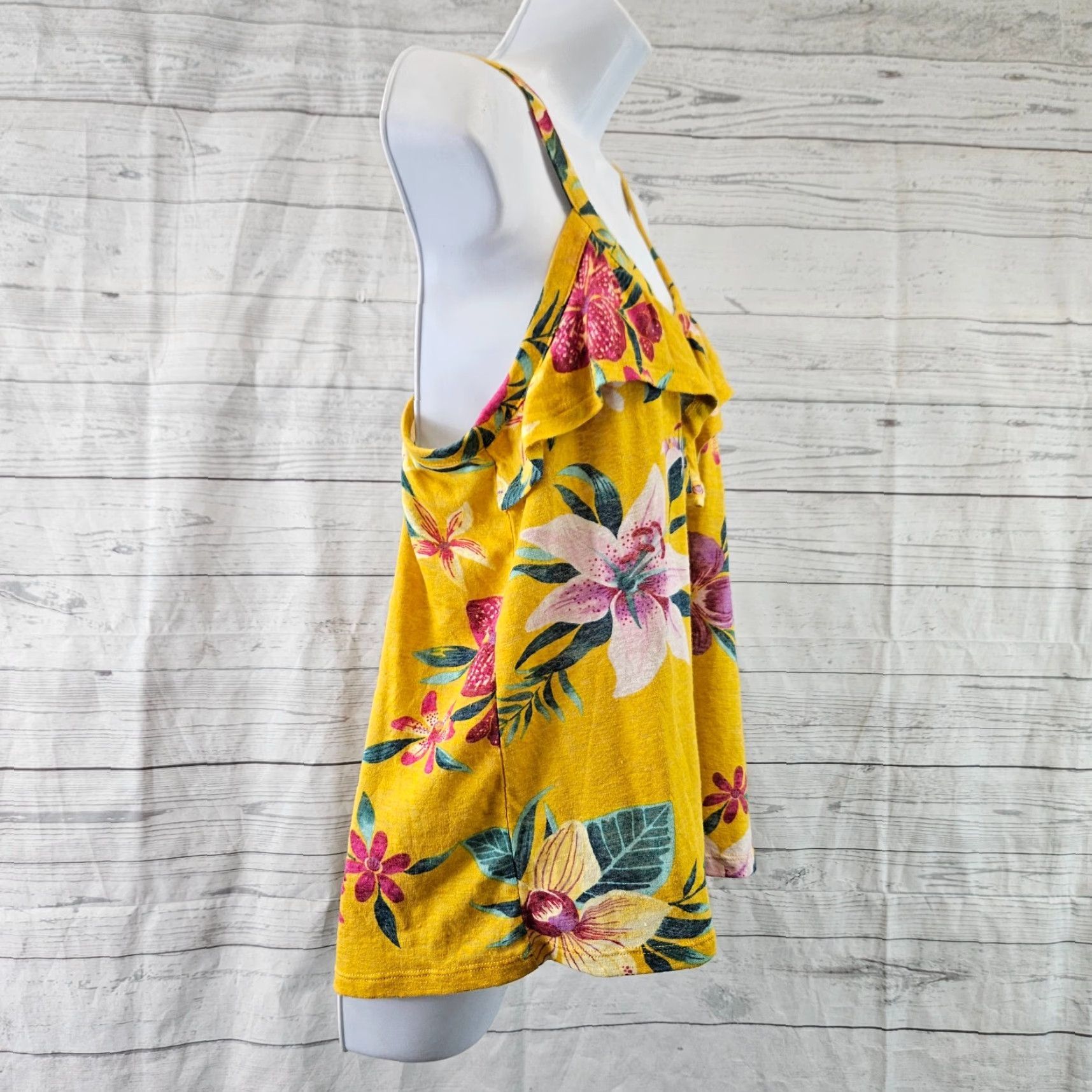 Old Navy VINTAGE Old Navy Womens Tank Top Sz Medium Yellow Pink Floral Ruffle Linen Blend Women Tank Top M Yellow Floral Ruffle Linen Blend Size M / US 6-8 / IT 42-44 - 3 Thumbnail