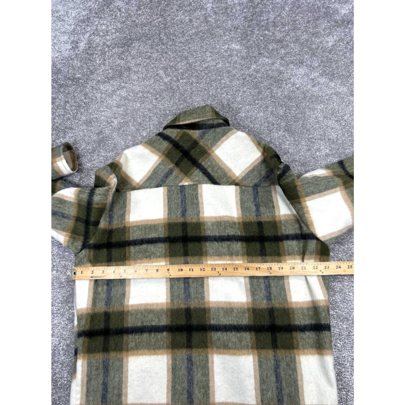 Zara Zara Shirt Womens XS Green White Beige Oversized Button Up Size XS / US 0-2 / IT 36-38 - 7 Thumbnail