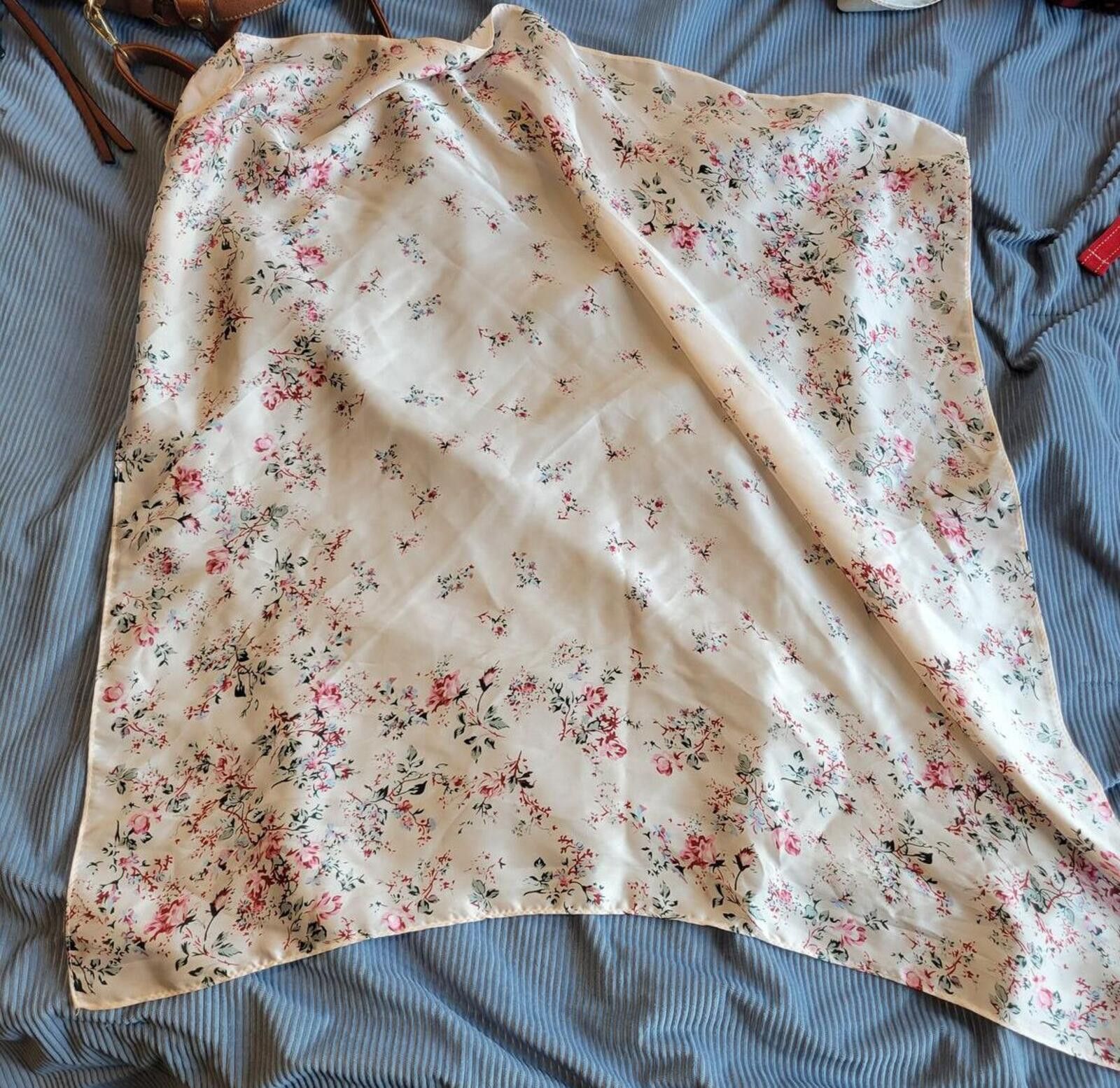 Unknown London Floral Print Satin Scarf Size ONE SIZE - 2 Thumbnail