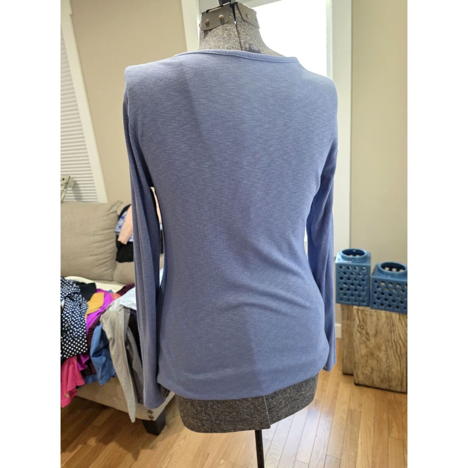 Eddie Bauer Eddie Bauer Henley T-Shirt Long Sleeve Snap Blue Medium Womens L Size L / US 10 / IT 46 - 4 Thumbnail