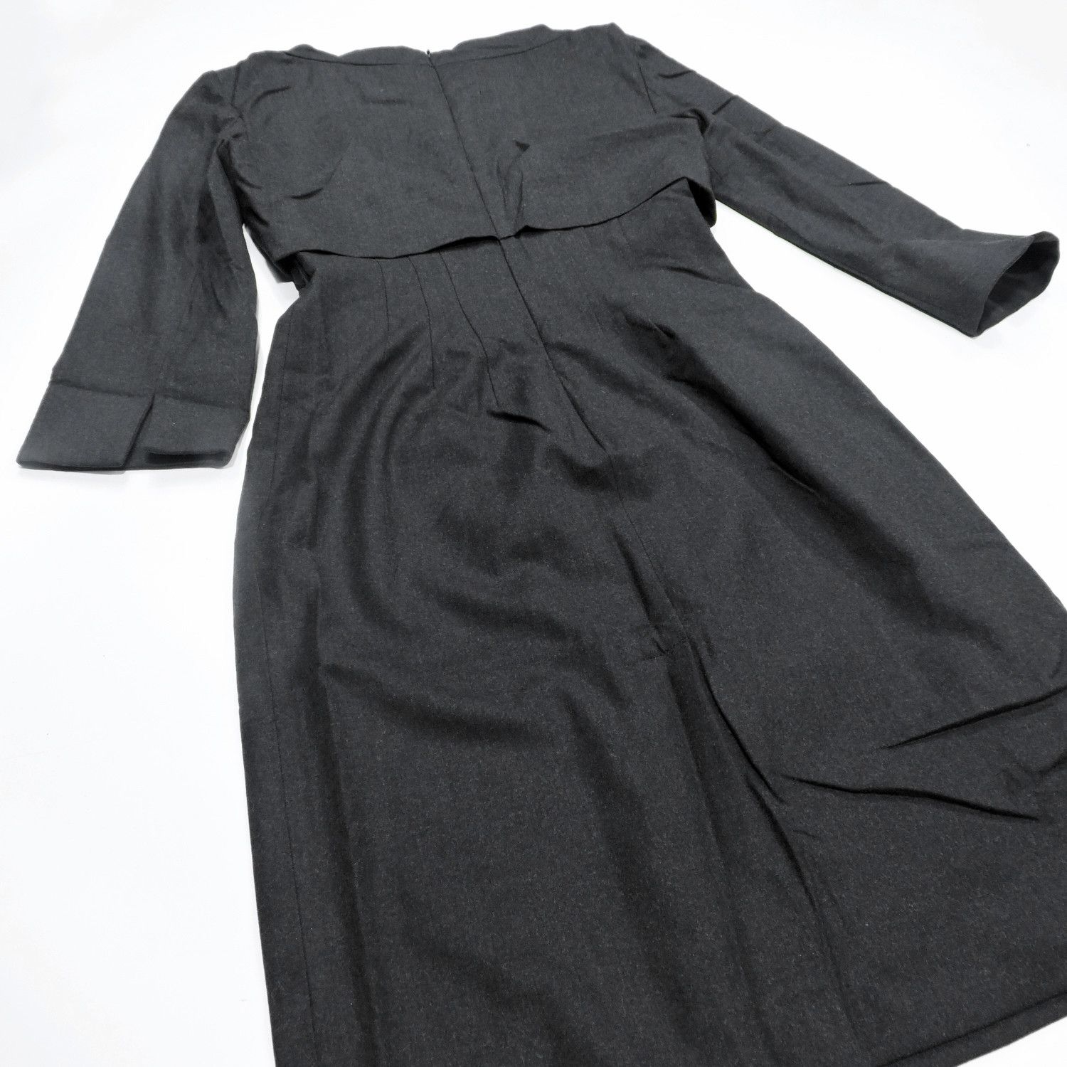 Armani ARMANI COLLEZIONI COWL NECKLINE LONG SLEEVES MIDI DRESS Size XS / US 0-2 / IT 36-38 - 8 Thumbnail