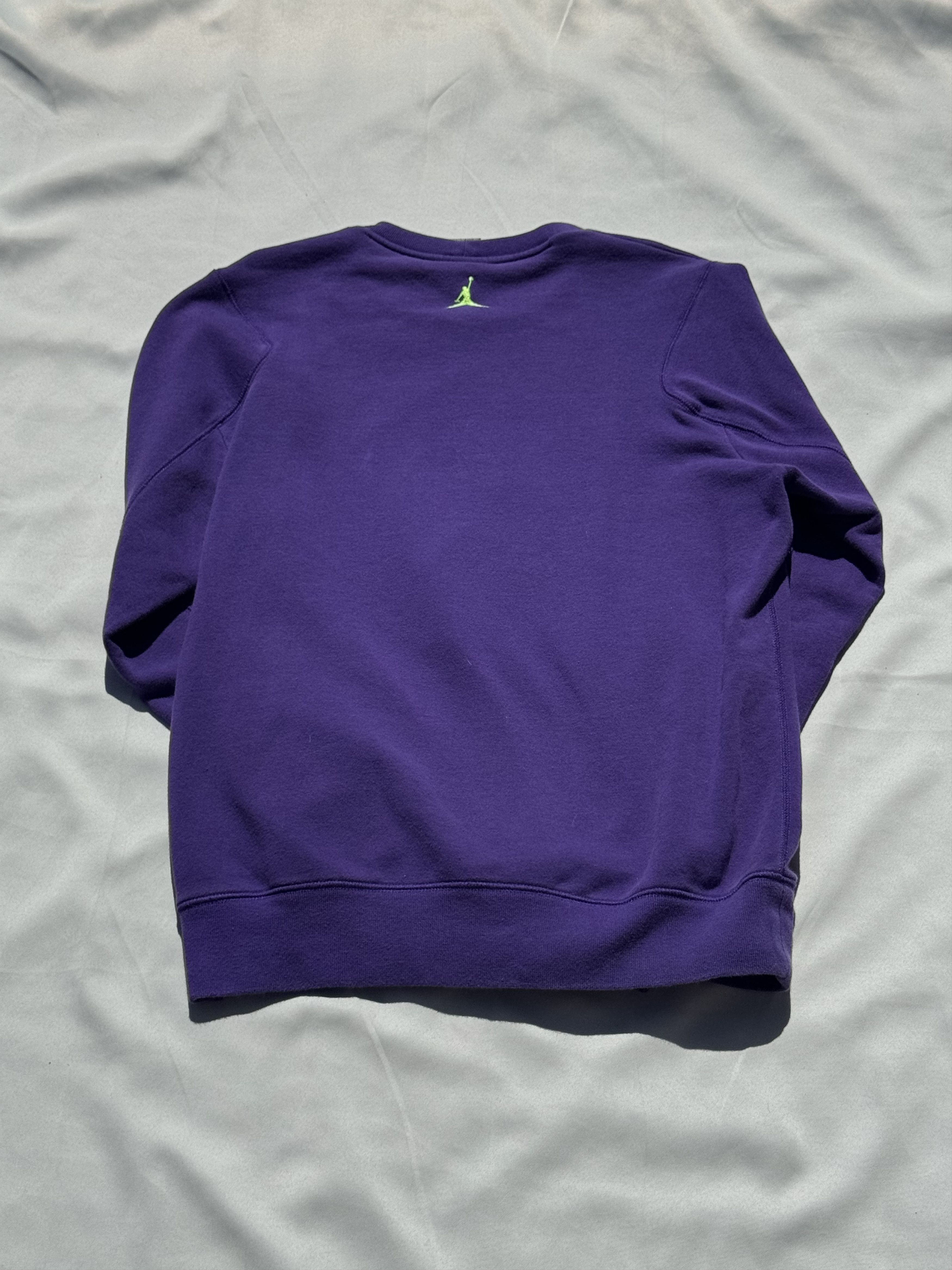 Jordan Brand Nike x Vintage NIKE Air Jordan Flight Club Sweatshirt Size US L / EU 52-54 / 3 - 2 Thumbnail