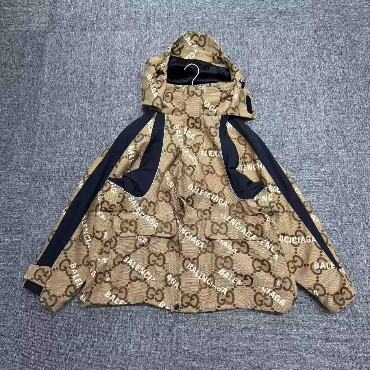 Balenciaga Balenciaga Gucci Co-branded Hardshell Jacket Size US L / EU 52-54 / 3 - 1 Thumbnail