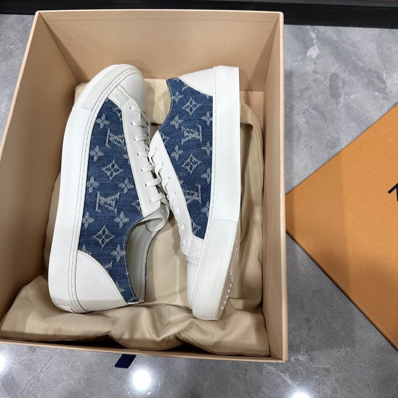 Louis Vuitton Louis Vuitton Blue and White Sneakers for Everyone - Size US 10 / EU 43 - 6 Thumbnail