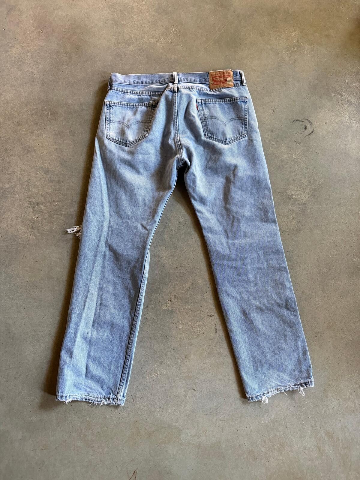 Levi's VTG Levis 505 Light Wash Denim Jeans Sz 34x32 Size US 34 / EU 50 - 5 Thumbnail