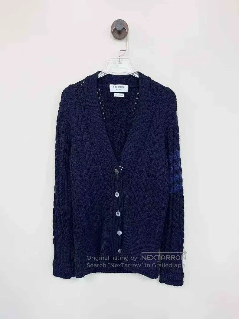 Thom Browne Thom Browne Single-row knit cardigan Size XS / US 0-2 / IT 36-38 - 1 Thumbnail