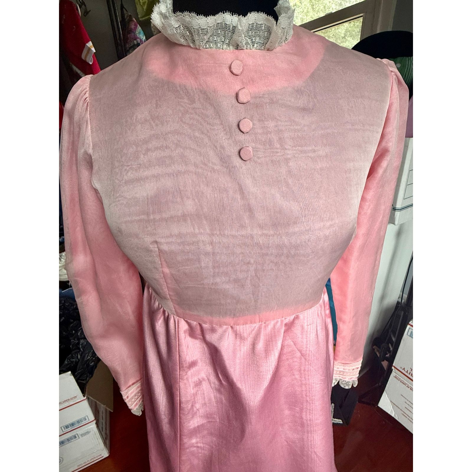 Vintage Vintage 60’s Pink Prairie White Lace Maxi Dress Small Size S / US 4 / IT 40 - 3 Thumbnail