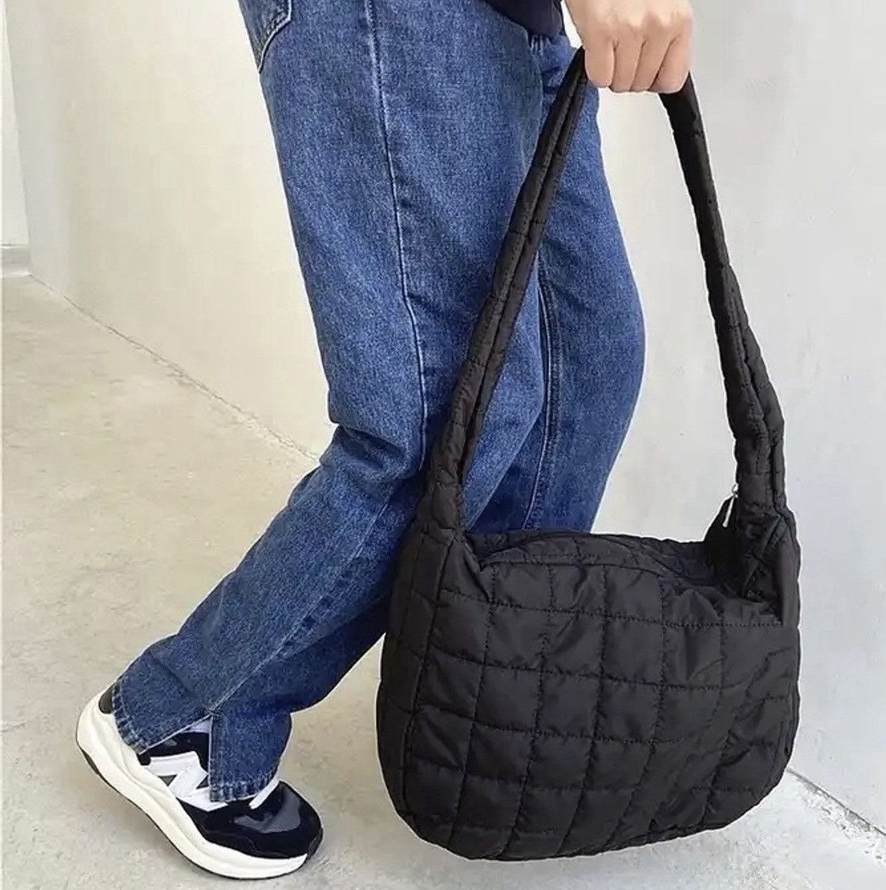 Japanese Brand Fashion quilted shoulder messenger bag vintage Size ONE SIZE - 2 Thumbnail