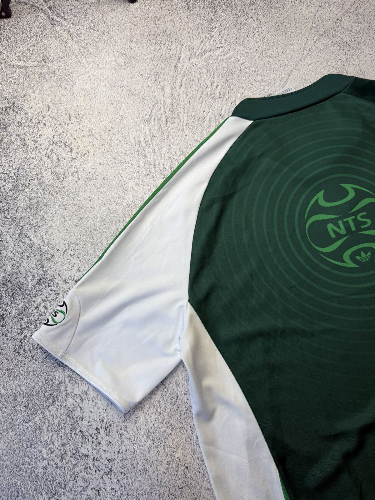 Adidas Adidas NTS Big logo Jersey Size US XL / EU 56 / 4 - 24 Thumbnail