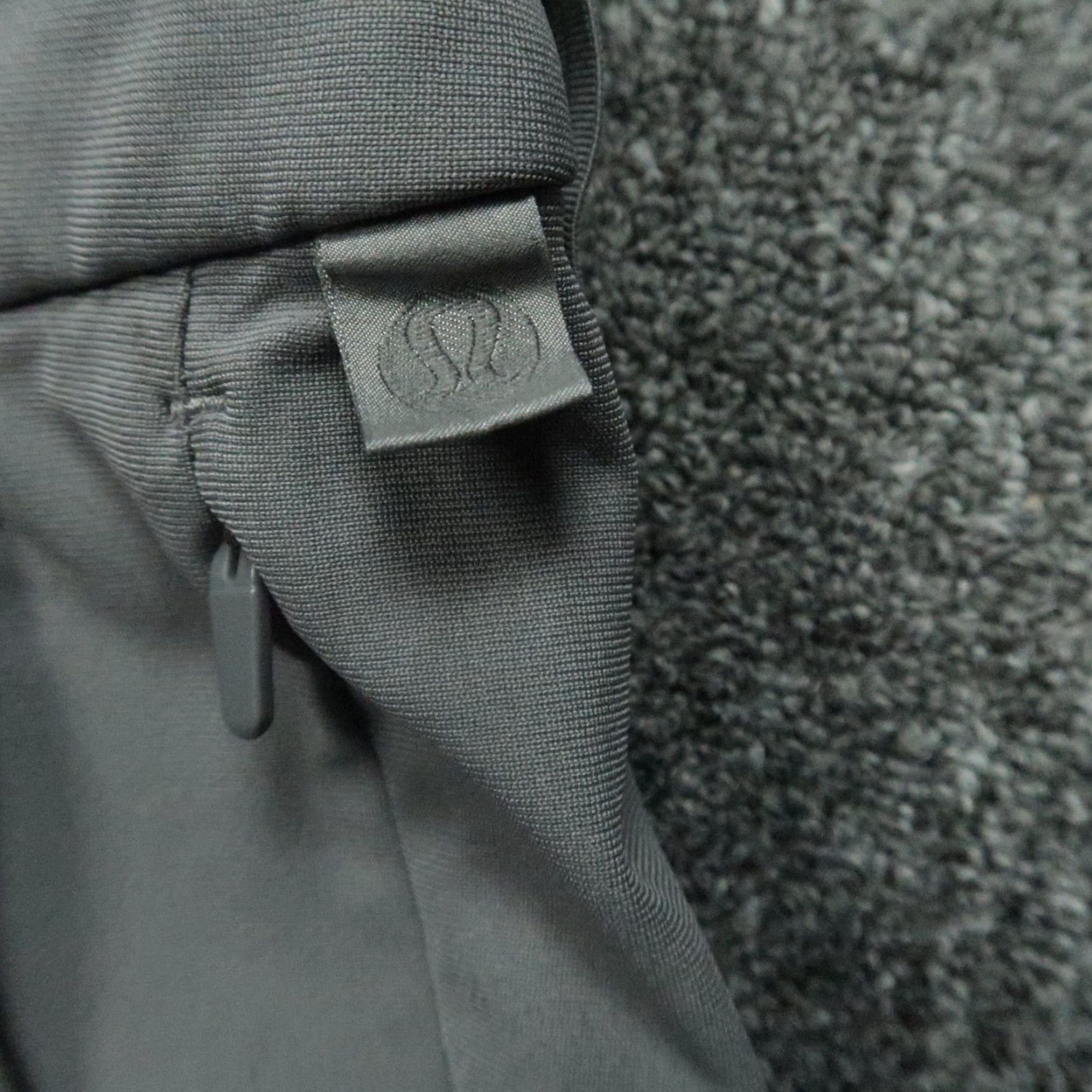 Lululemon Lululemon Pants Men 40x28 Gray Slim Fit Zip Pocket Trouser Warpstreme Commission Mens Size US 40 / EU 56 - 3 Thumbnail