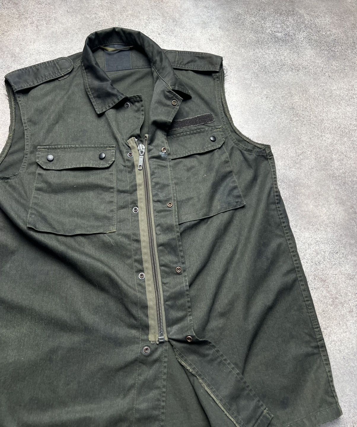 Misfits × Vintage Misfits vintage light vest Size US L / EU 52-54 / 3 - 6 Thumbnail