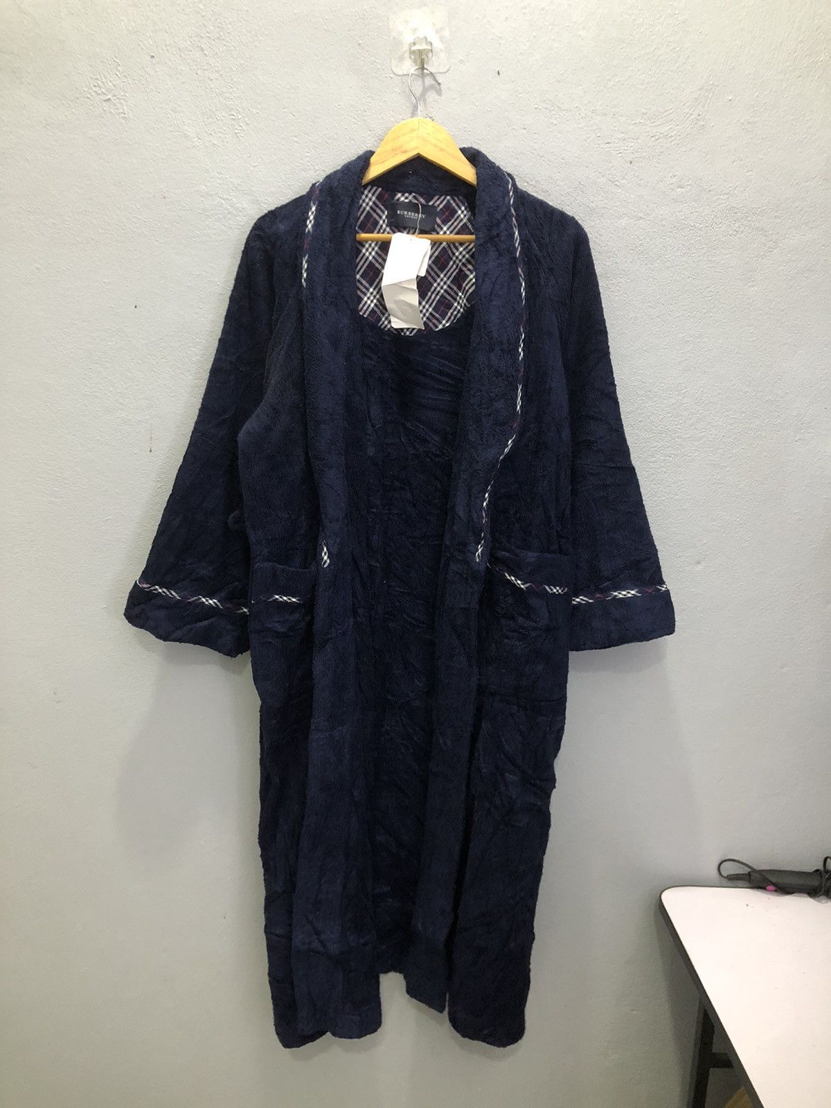 Burberry Burberry Japan Cozy Quilted Robe Coat Size US L / EU 52-54 / 3 - 1 Thumbnail