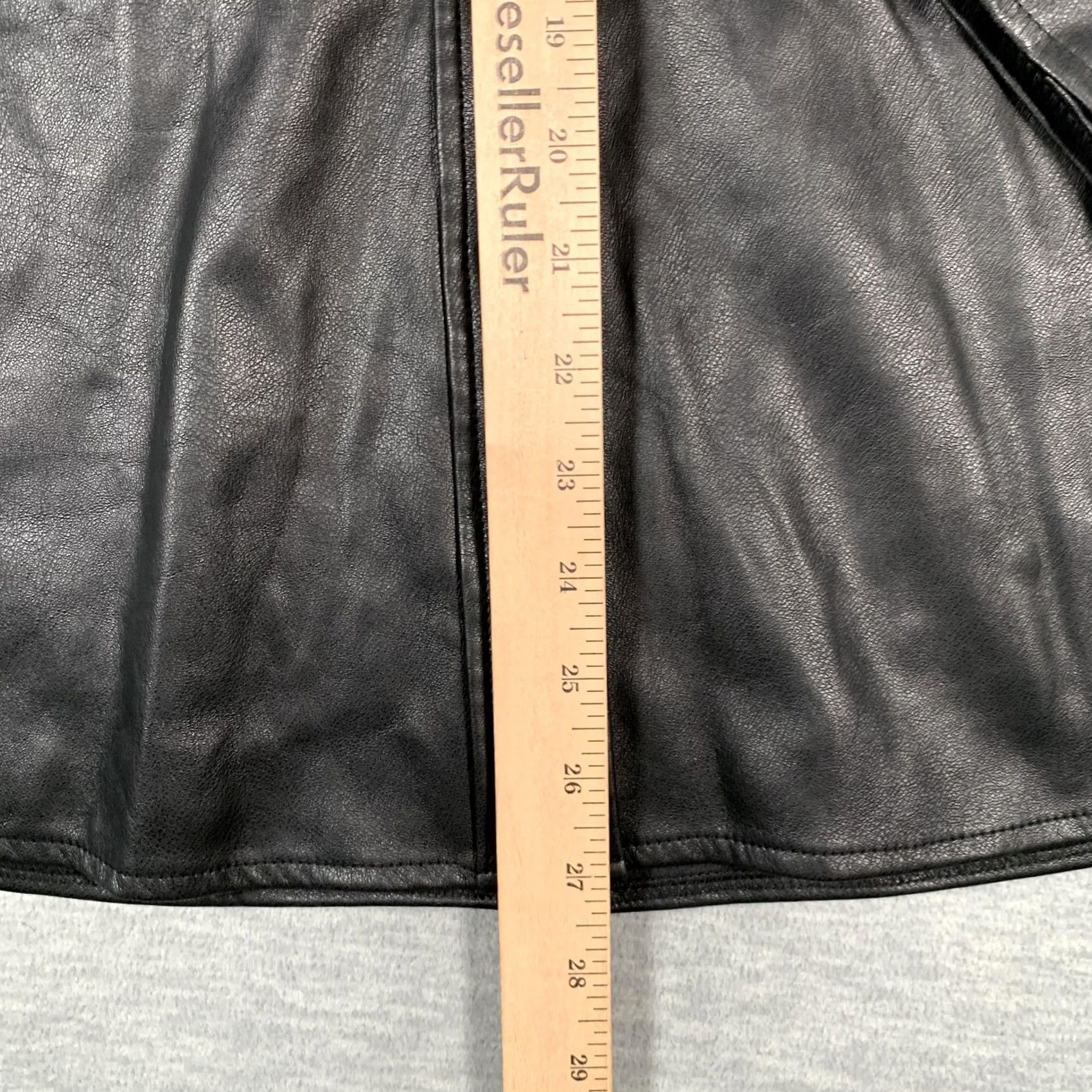 Forever 21 Forever 21 Jacket Womens Large Black Faux Leather Shirt Shacket Button Front Size L / US 10 / IT 46 - 7 Thumbnail