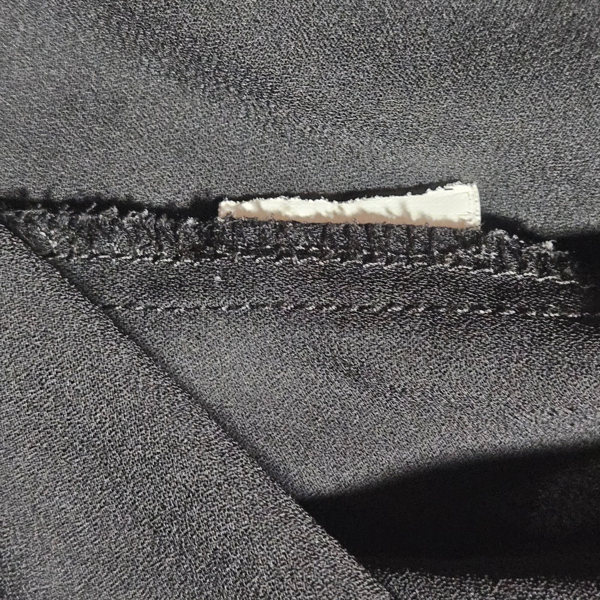 Other Zara Basic Women’s Black Blouse XS Lace Hem, Minimal Chic, Size XS / US 0-2 / IT 36-38 - 9 Thumbnail