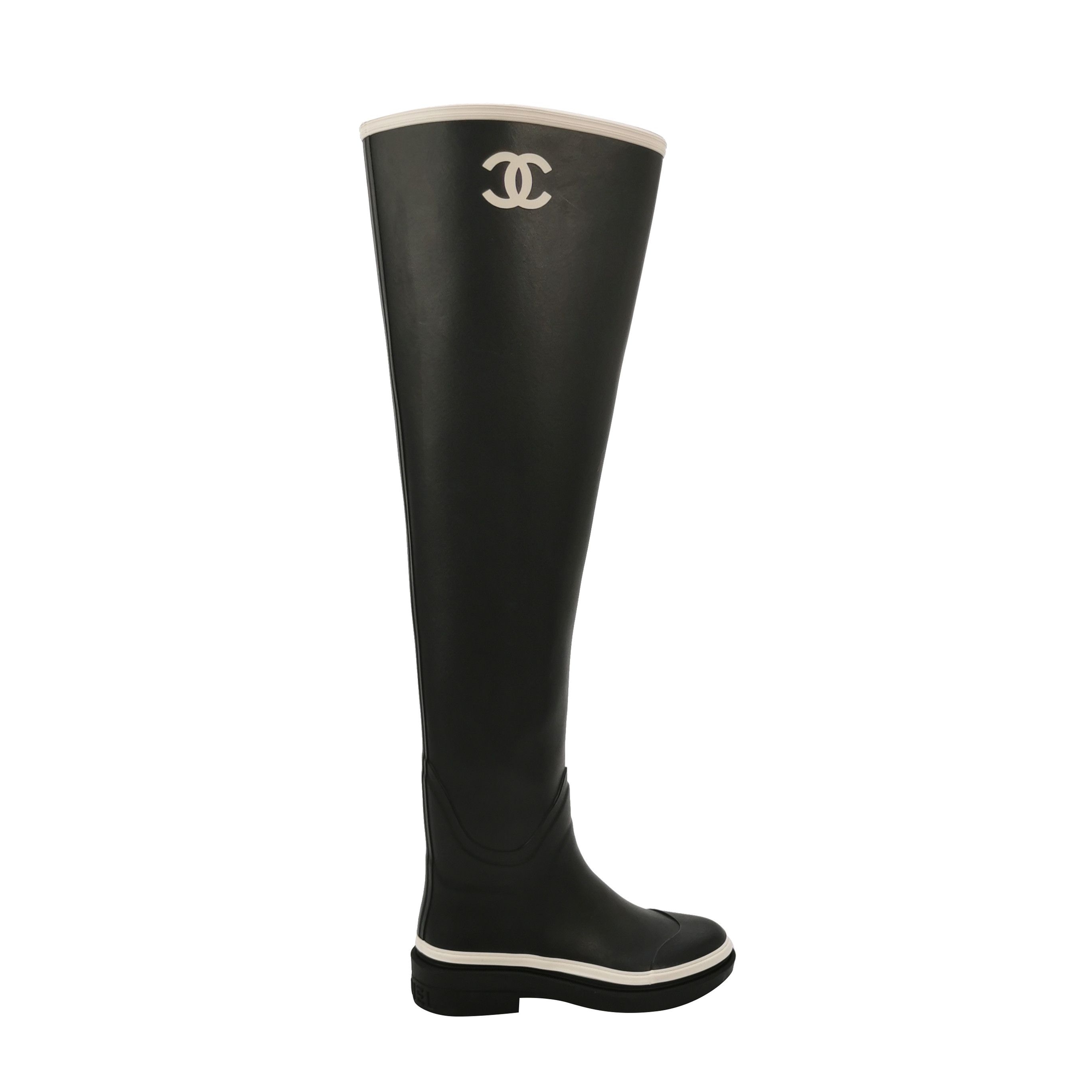 Chanel Chanel Women 6 Boots Size US 6 / IT 36 - 1 Thumbnail