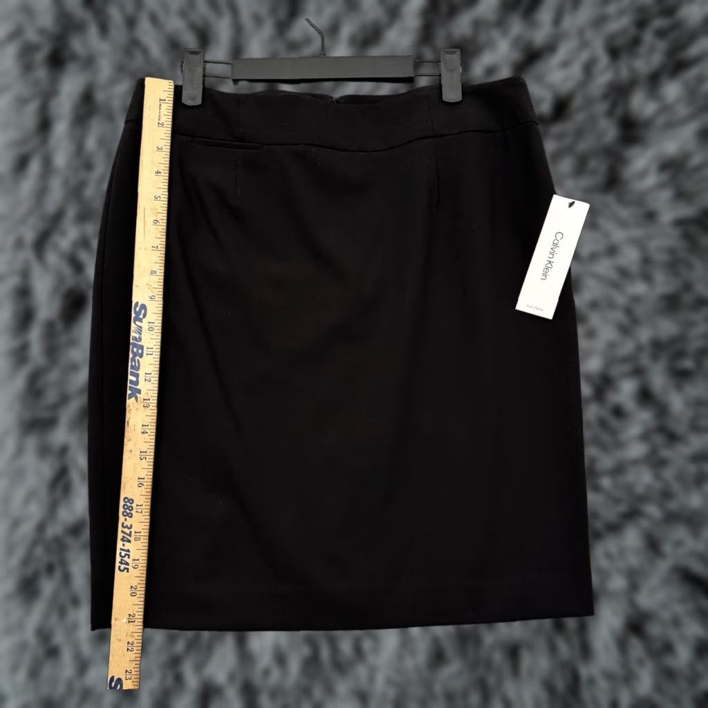 Calvin Klein Calvin Klein Suit Skirt 12P Petite Black Lux Classic Fit Straight Corporate Women Skirt Set 12P Size 34" / US 12 / IT 48 - 1 Thumbnail