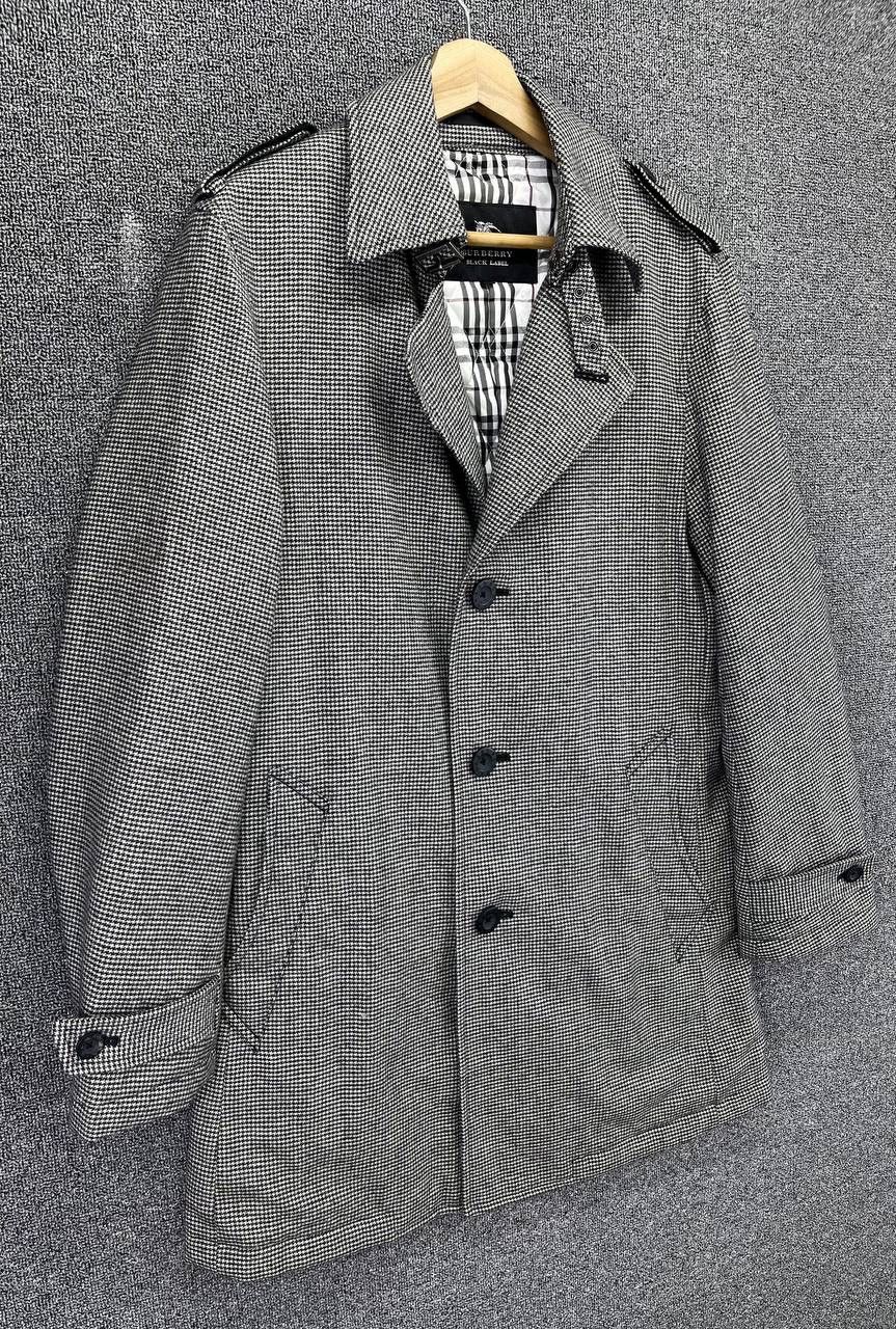 Burberry Vintage Burberry Black Label Trench Coats Wool Long Jacket Size M / US 6-8 / IT 42-44 - 2 Thumbnail