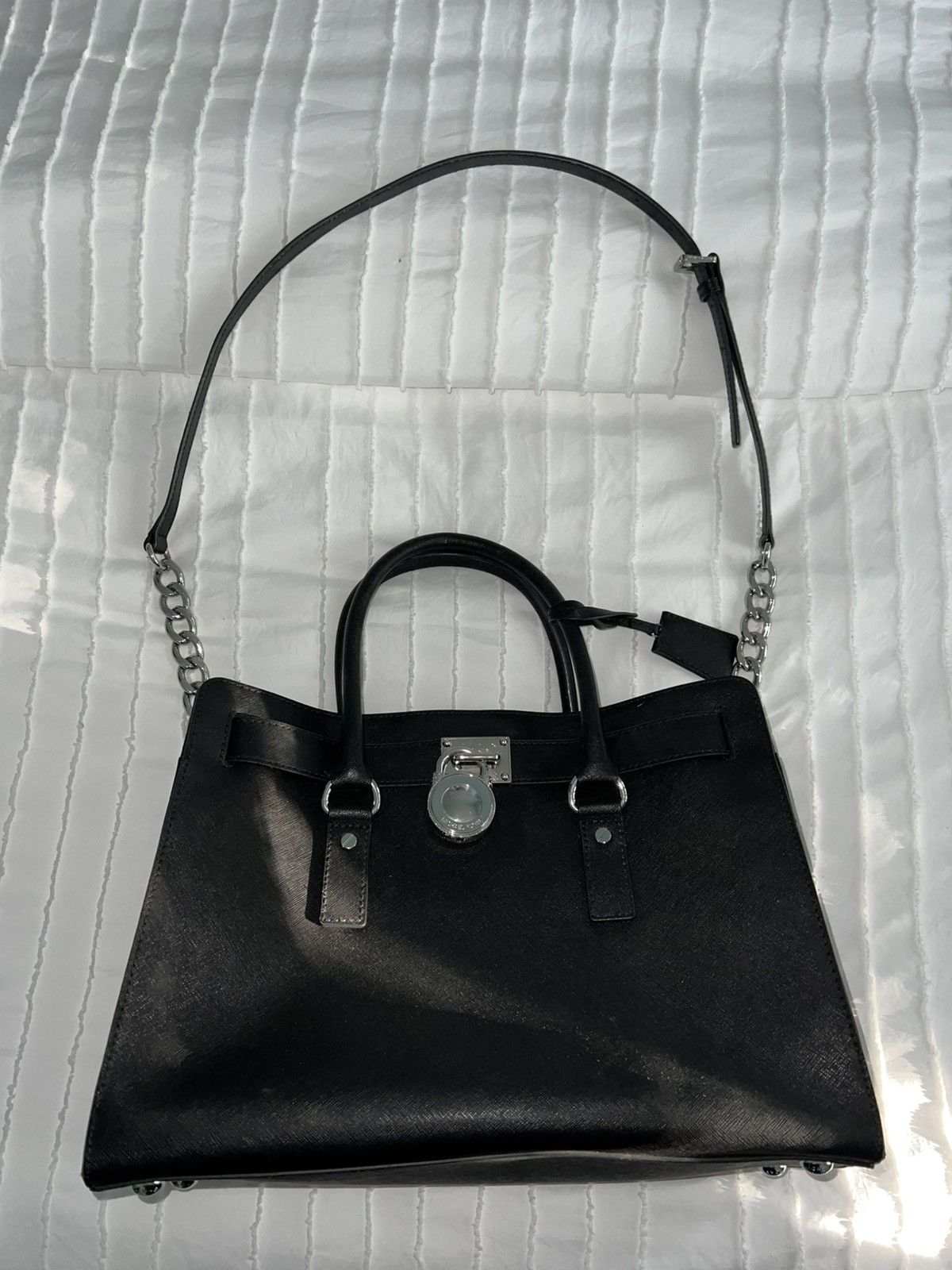 Michael Kors Micheal Kors Black Purse Size ONE SIZE - 8 Thumbnail