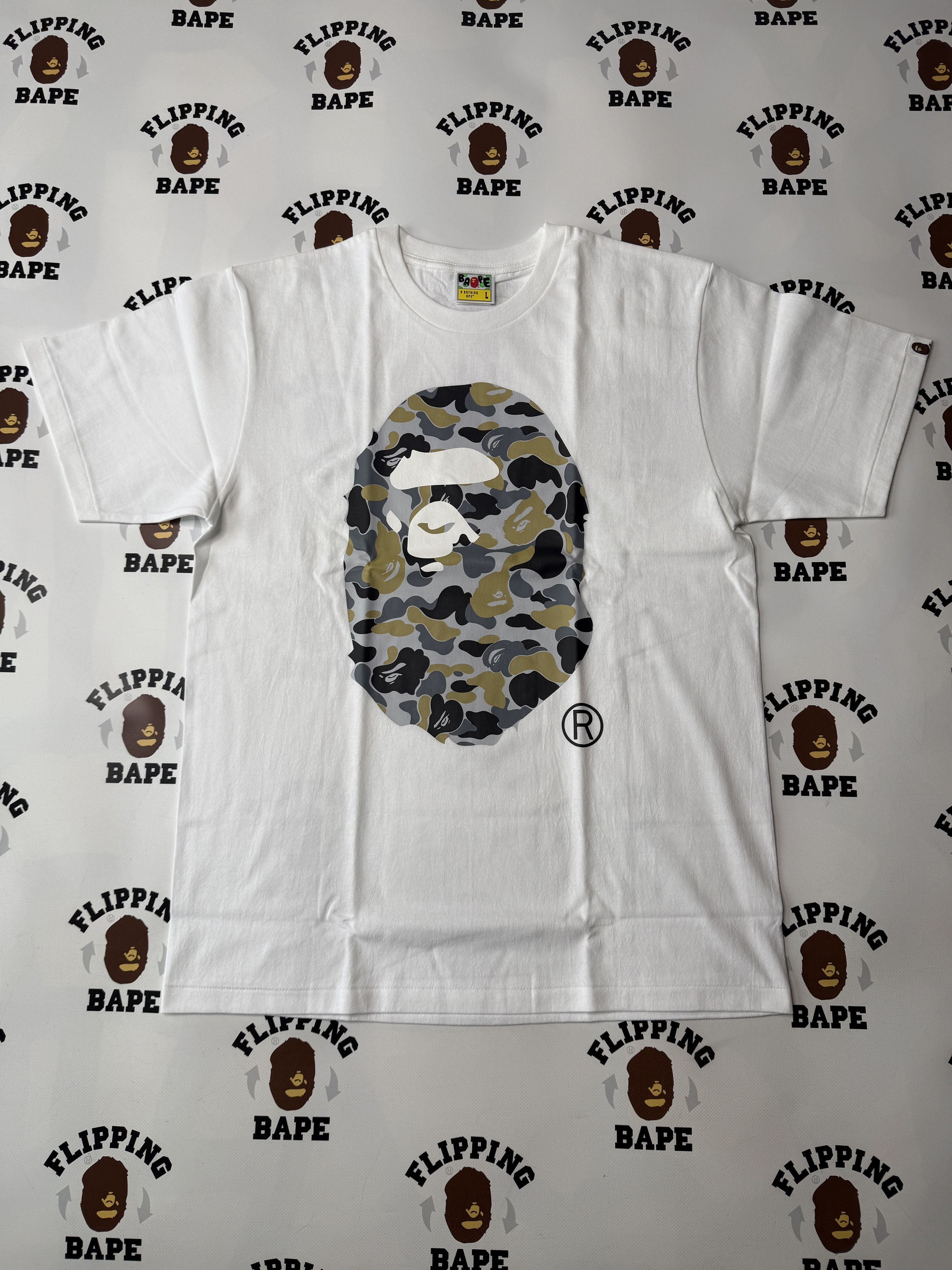 Bape BAPE STORE GINZA CAMO APE HEAD TEE Size US L / EU 52-54 / 3 - 1 Thumbnail