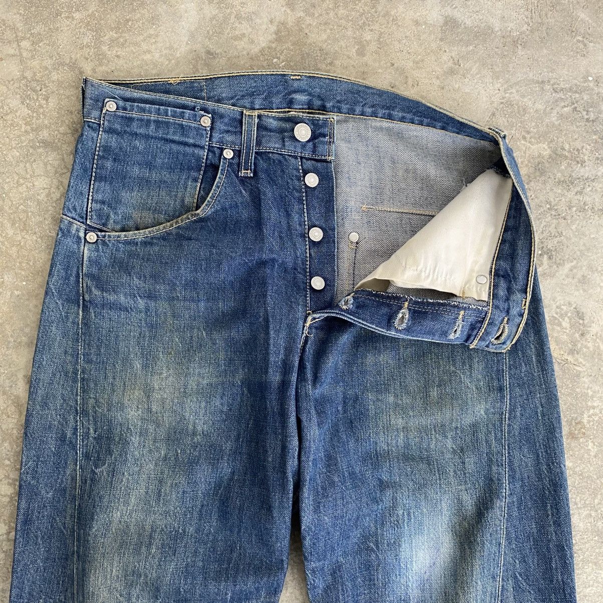 Levi's Vintage Levis Engineered Loose Denim Twisted Leg Jeans Size US 30 / EU 46 - 6 Thumbnail