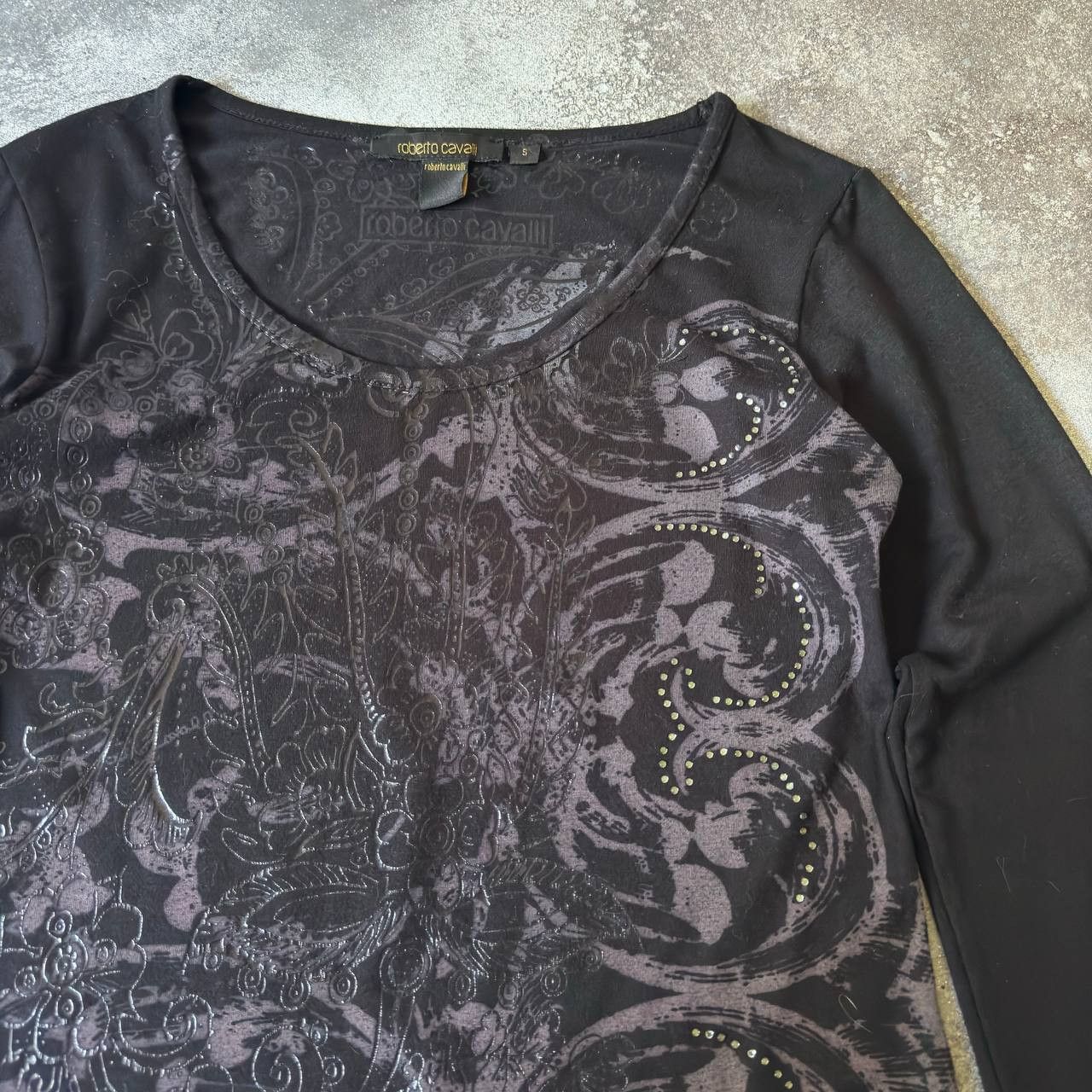 Roberto Cavalli Roberto Cavalli Vintage Gothic Long Sleeve Top Size S / US 4 / IT 40 - 3 Thumbnail