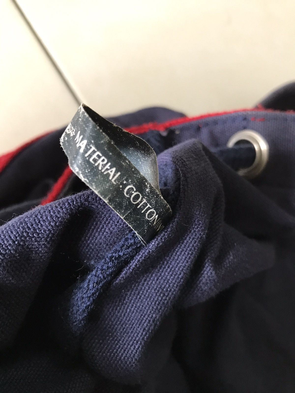 Tommy Hilfiger × Vintage Vintage Tommy Hilfiger Big Flag Logo Canvas Backpack Bag Size ONE SIZE - 9 Thumbnail