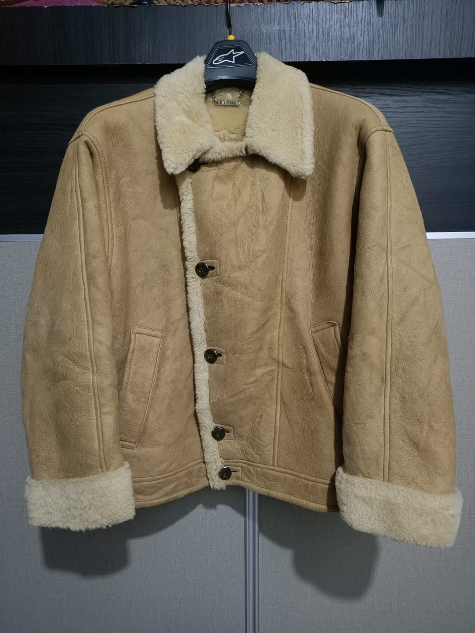 Burberry Burberrys’ Shearling Sheepskin Jacket –Made in Japan (1990s) Size US M / EU 48-50 / 2 - 1 Thumbnail